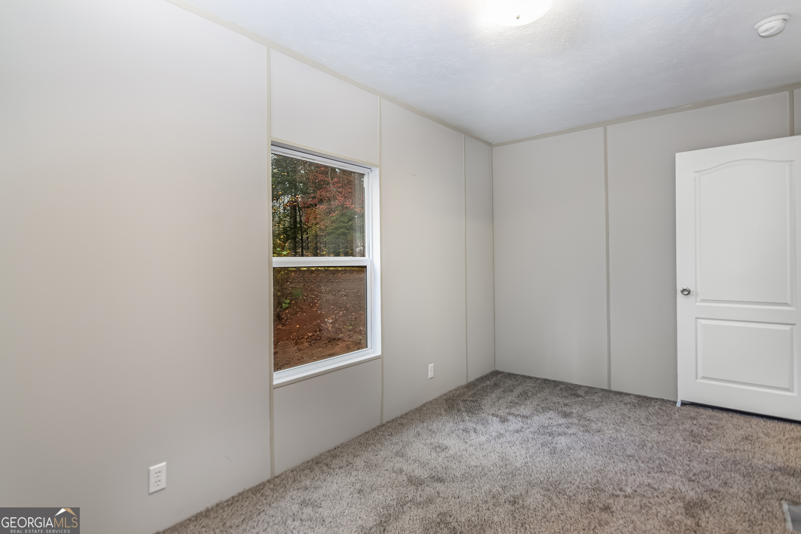 56 Almond Circle Property Photo 21