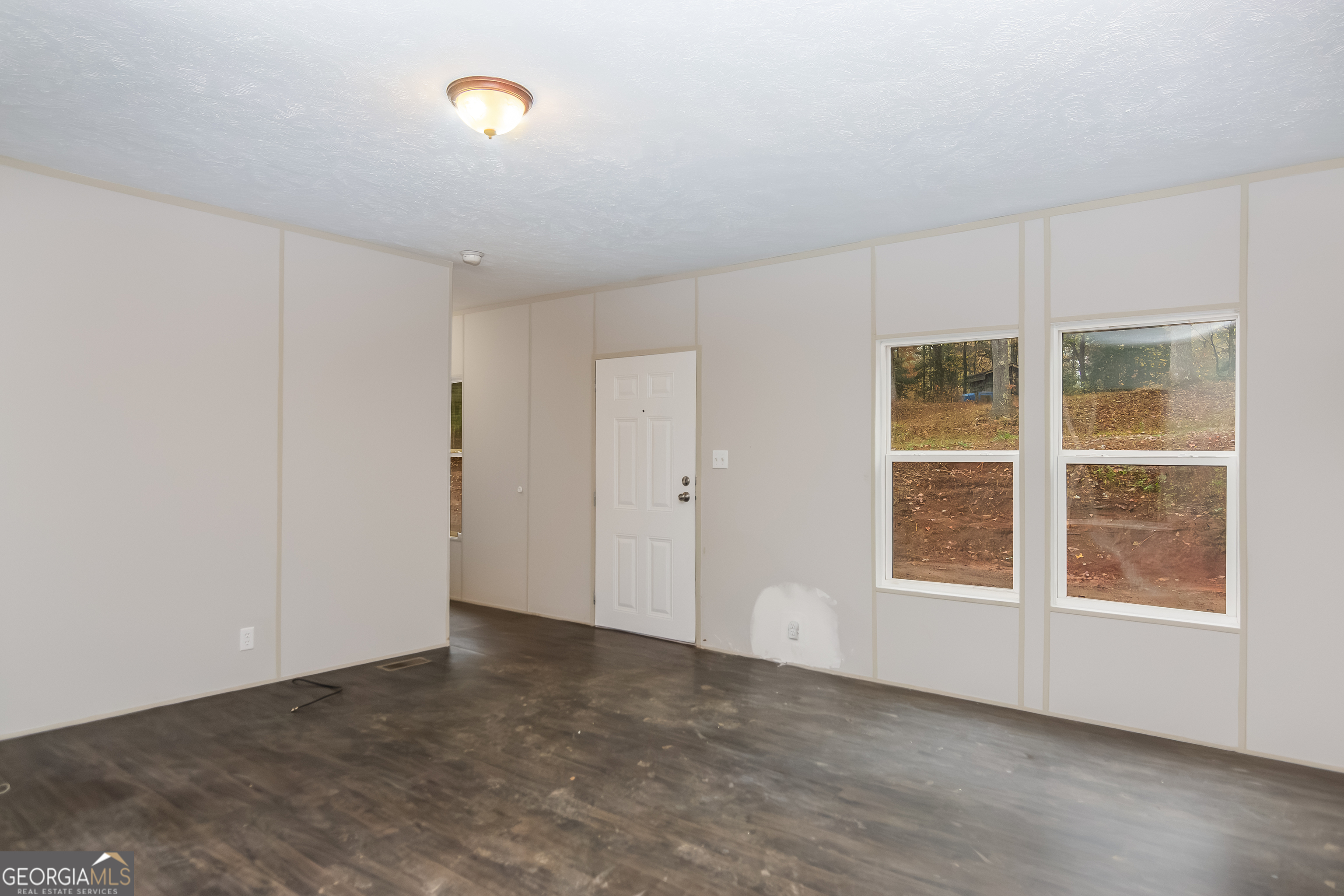 56 Almond Circle Property Photo 25