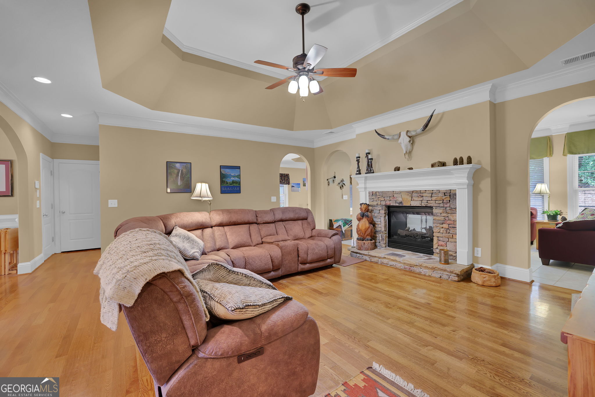 213 Amelia Way Property Photo 8