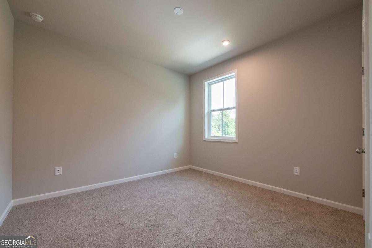 7620 Woolf Way Property Photo 34