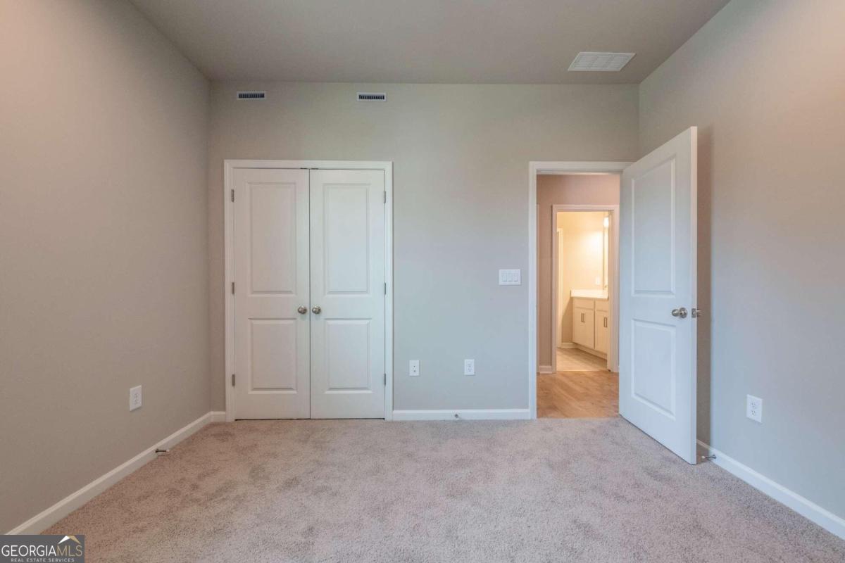 7620 Woolf Way Property Photo 36