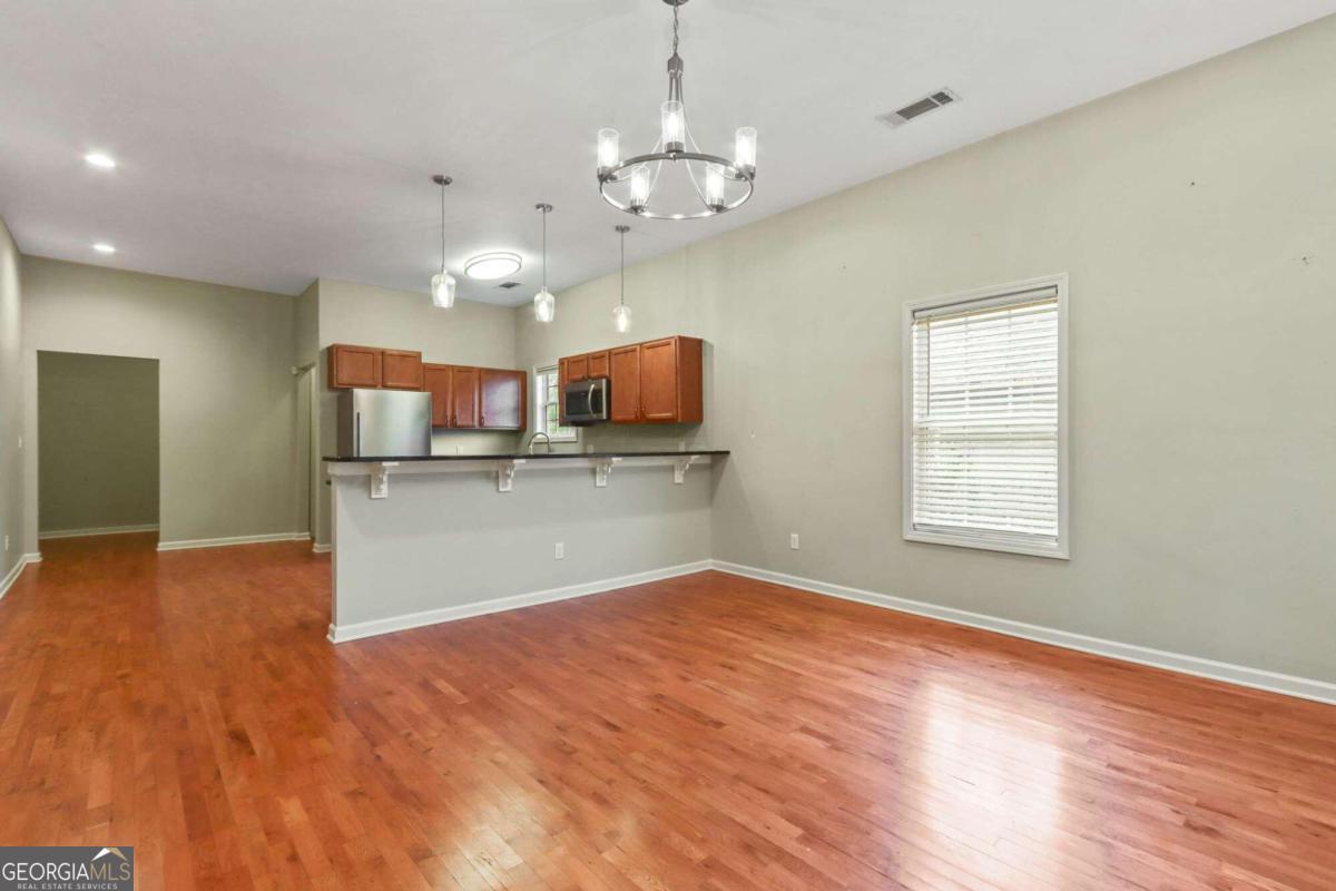3267 Elm Street Property Photo 5