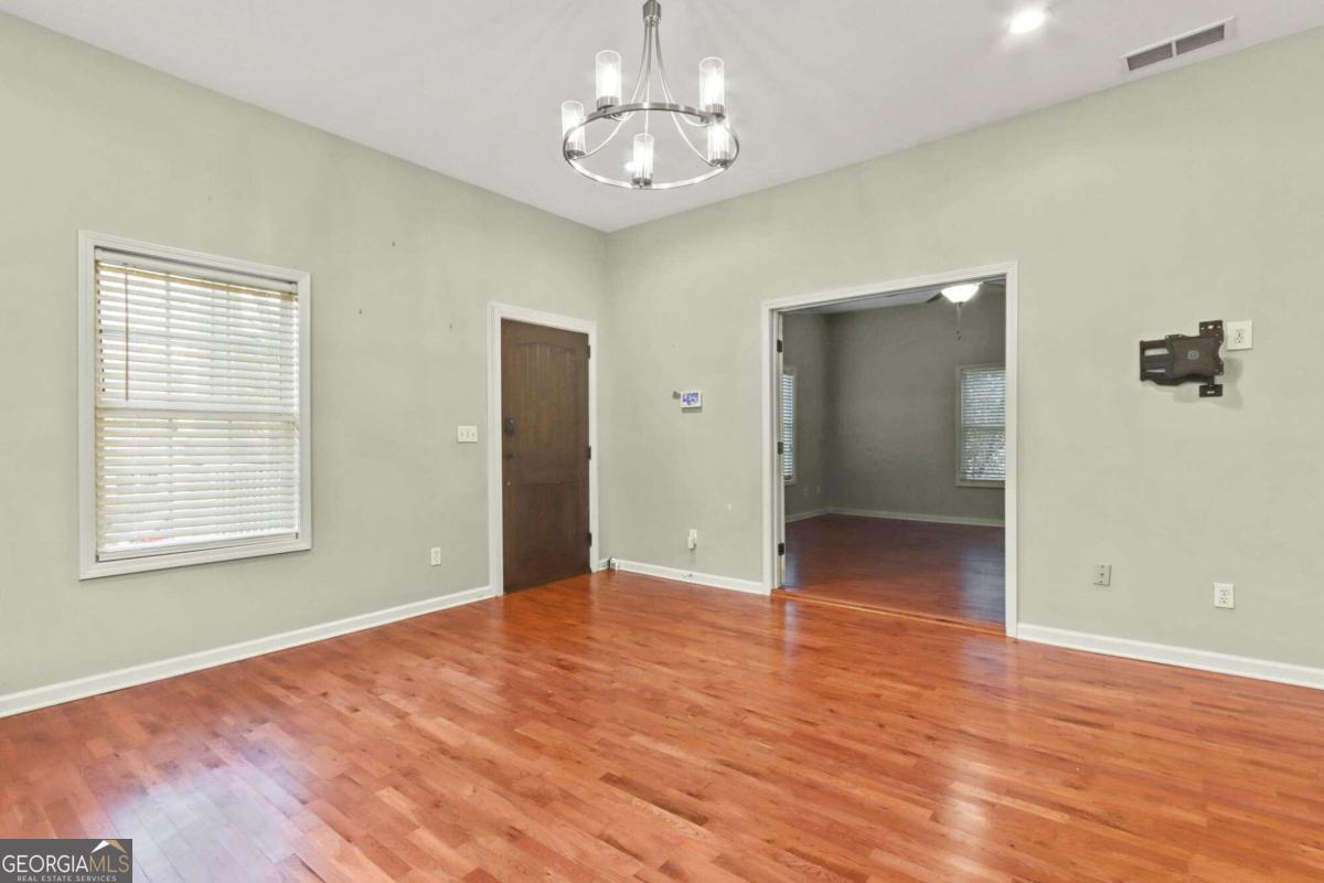 3267 Elm Street Property Photo 6