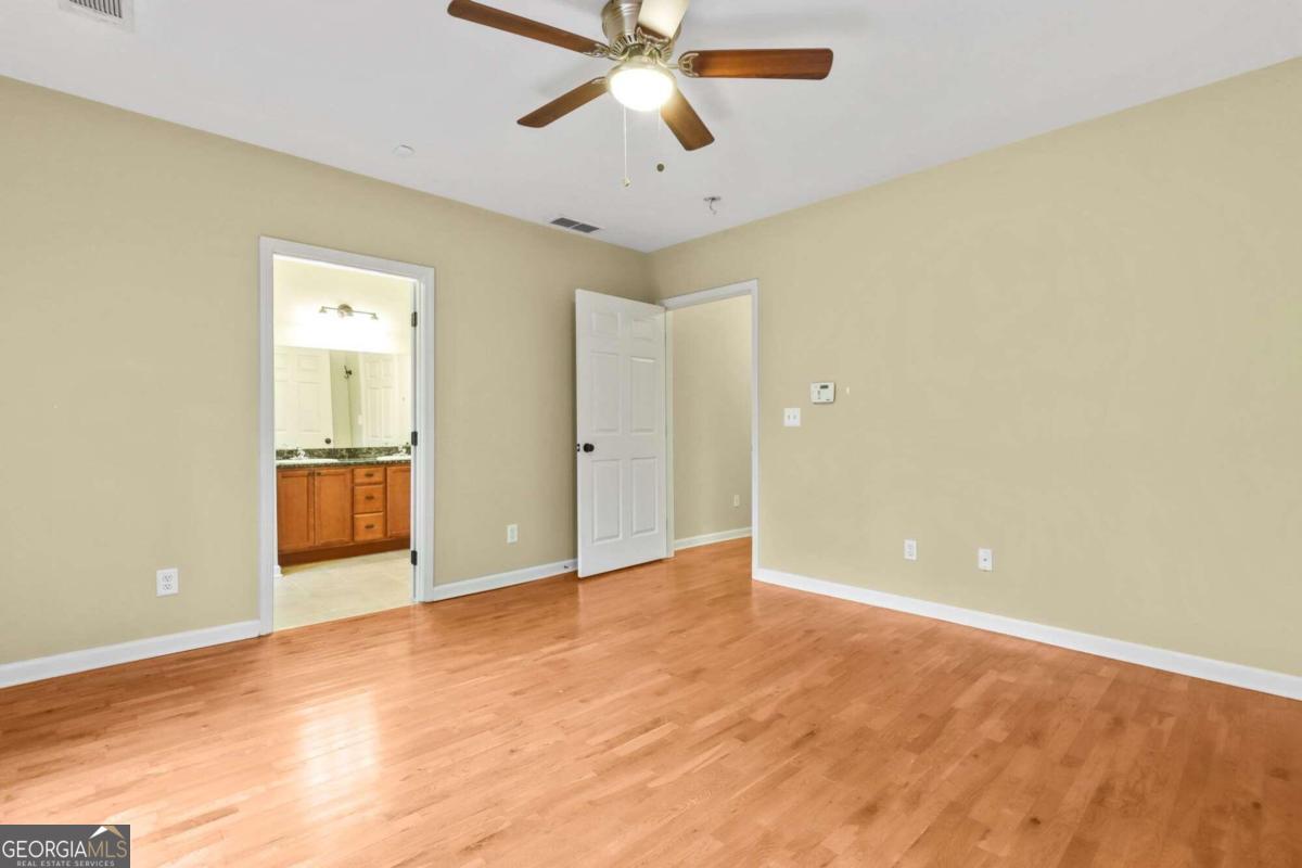 3267 Elm Street Property Photo 12