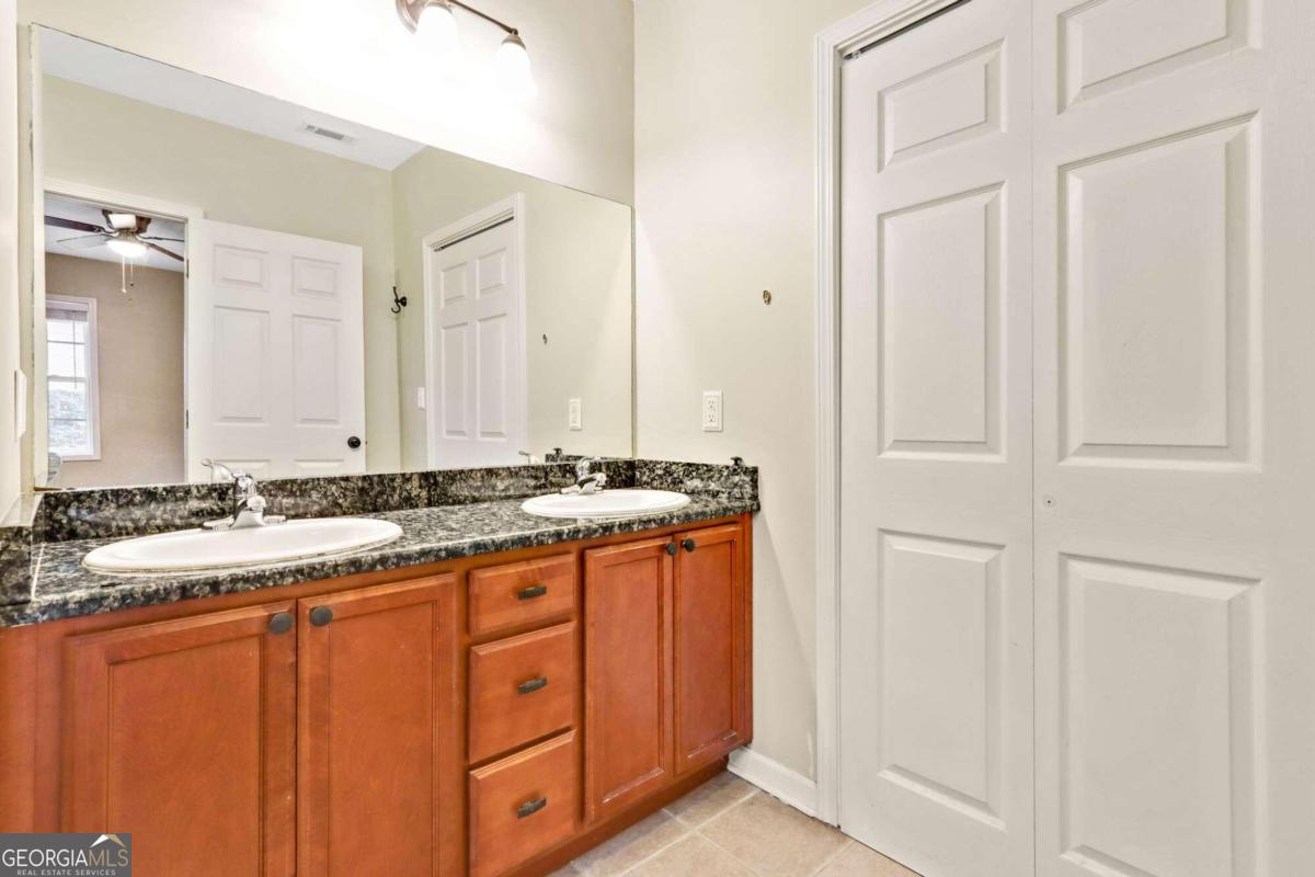 3267 Elm Street Property Photo 14