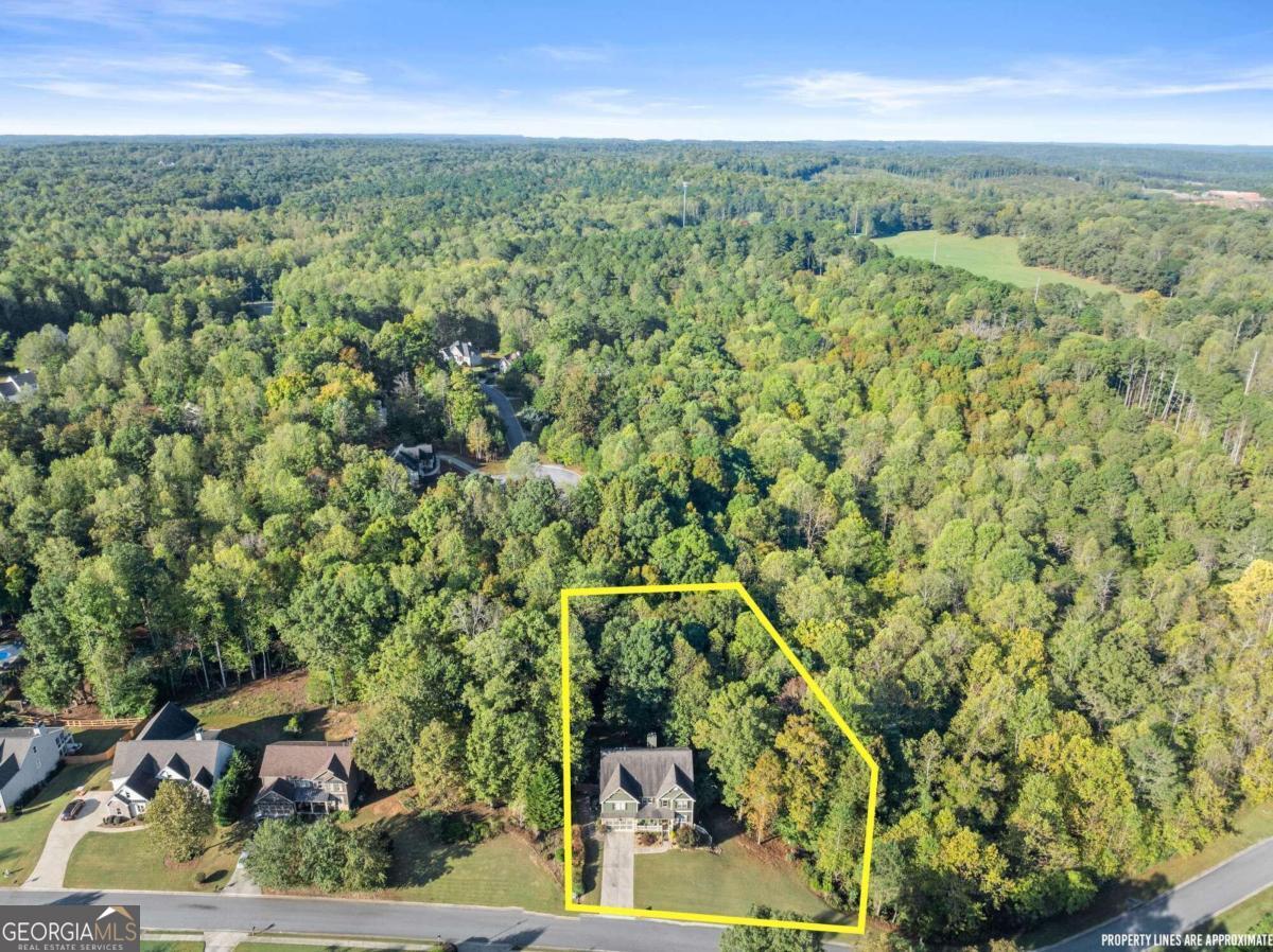 150 Dawson Manor Drive Property Photo 2