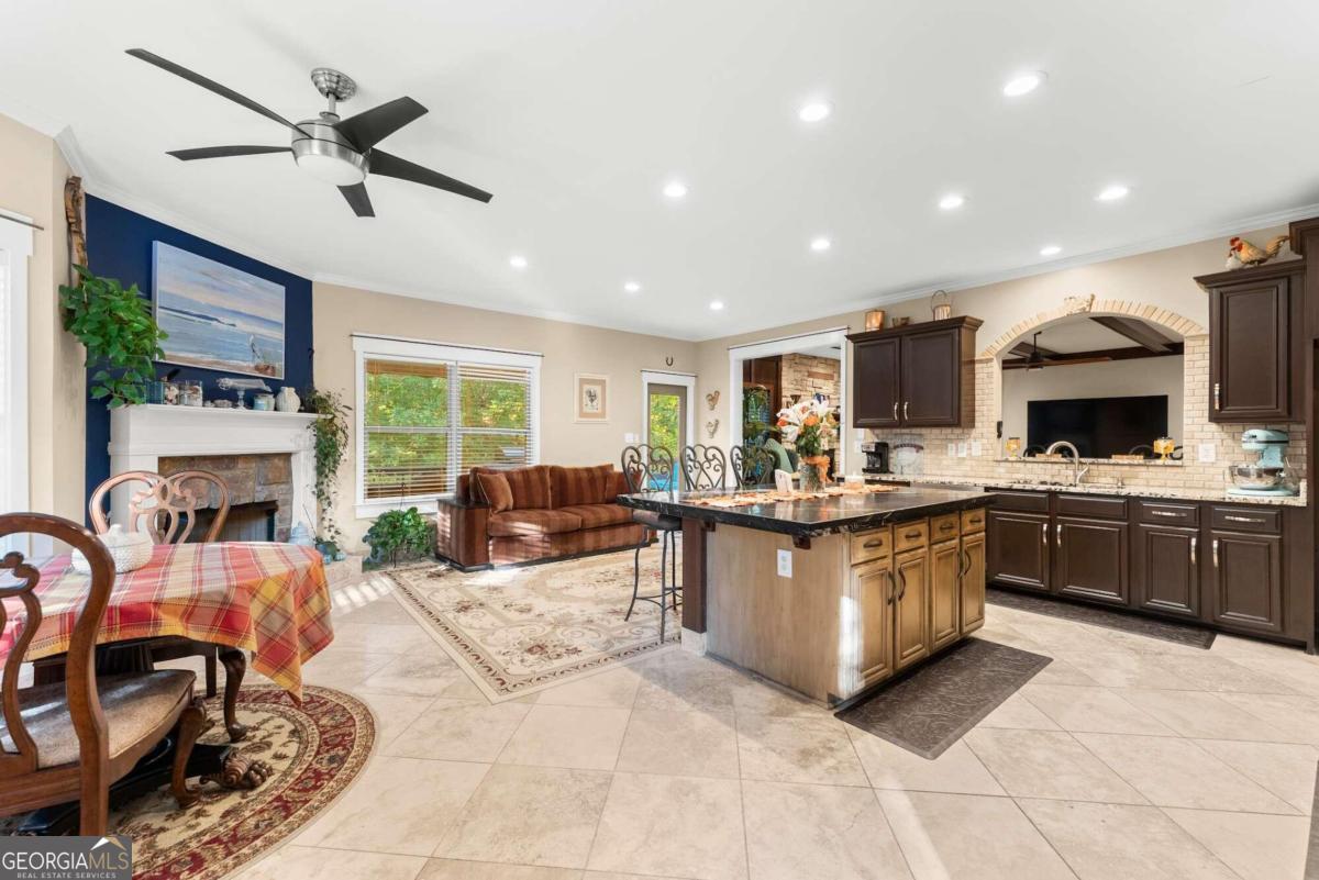 150 Dawson Manor Drive Property Photo 15
