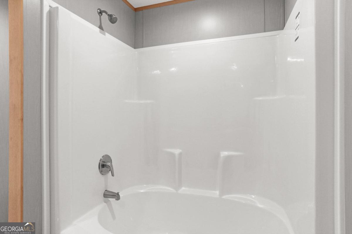 912 Broadhurst Road West Property Photo 23