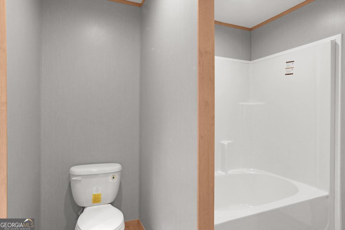 912 Broadhurst Road West Property Photo 24