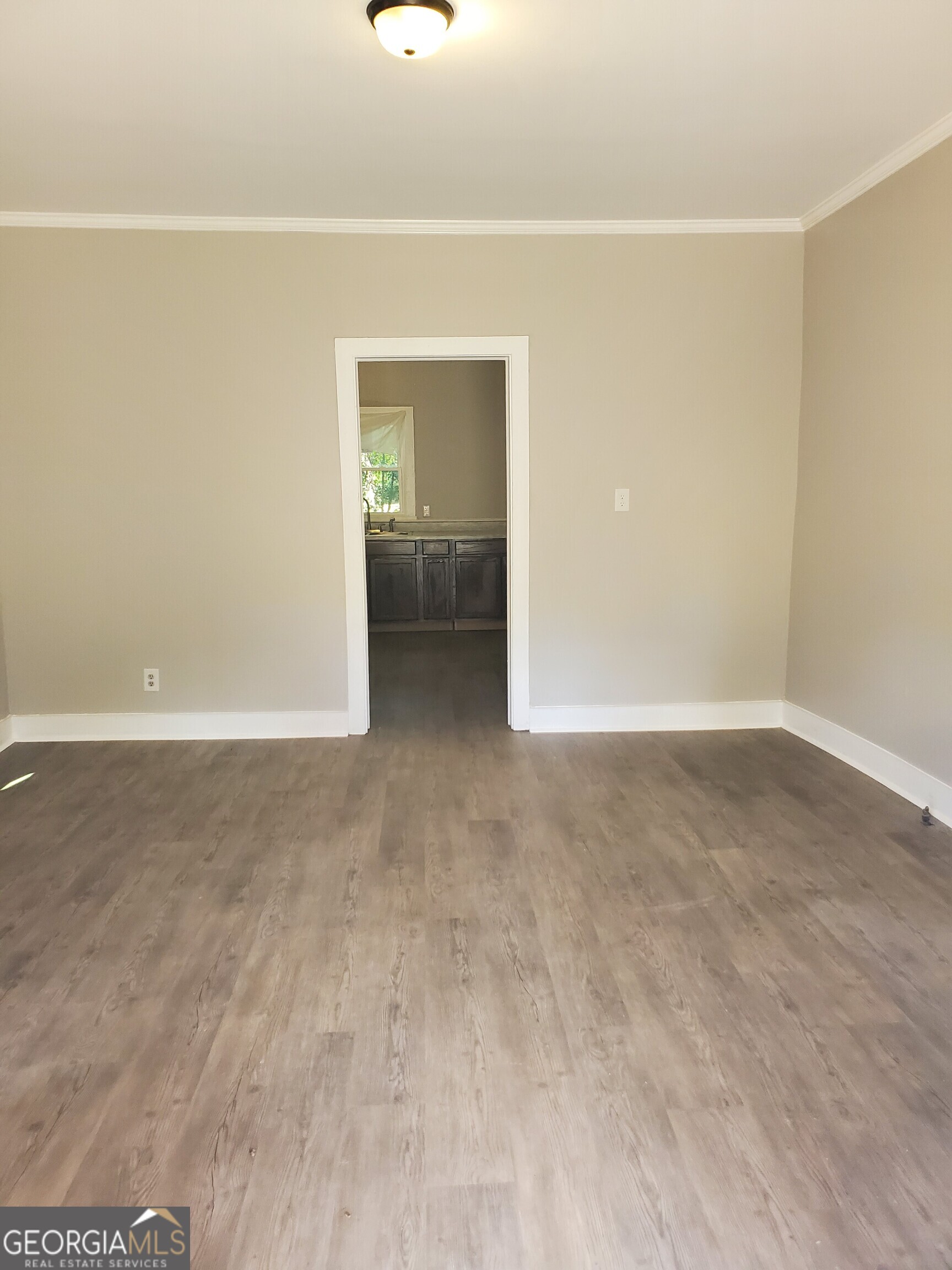 522 Hinton Street Property Photo 2