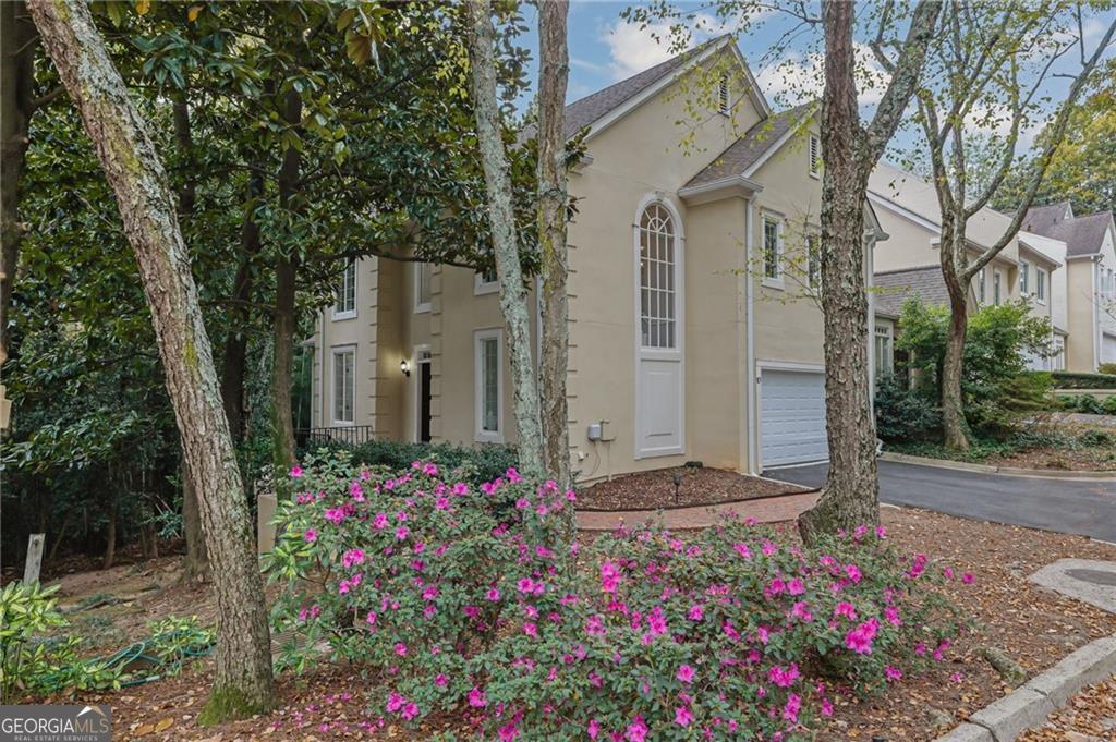 10 Braemore Drive Property Photo 1