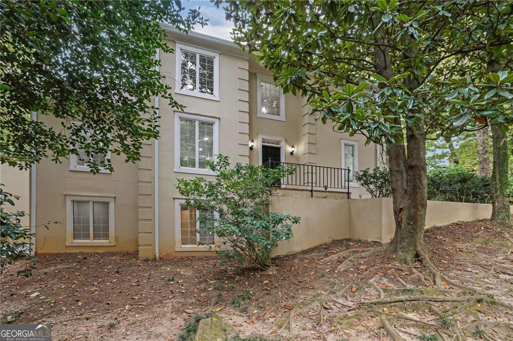 10 Braemore Drive Property Photo 2