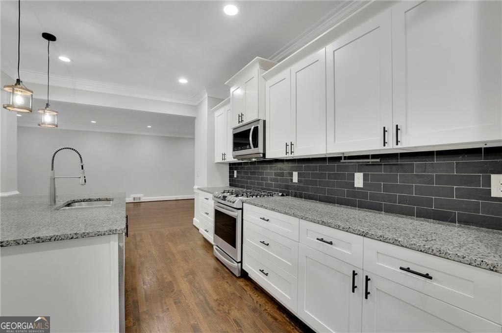 10 Braemore Drive Property Photo 17