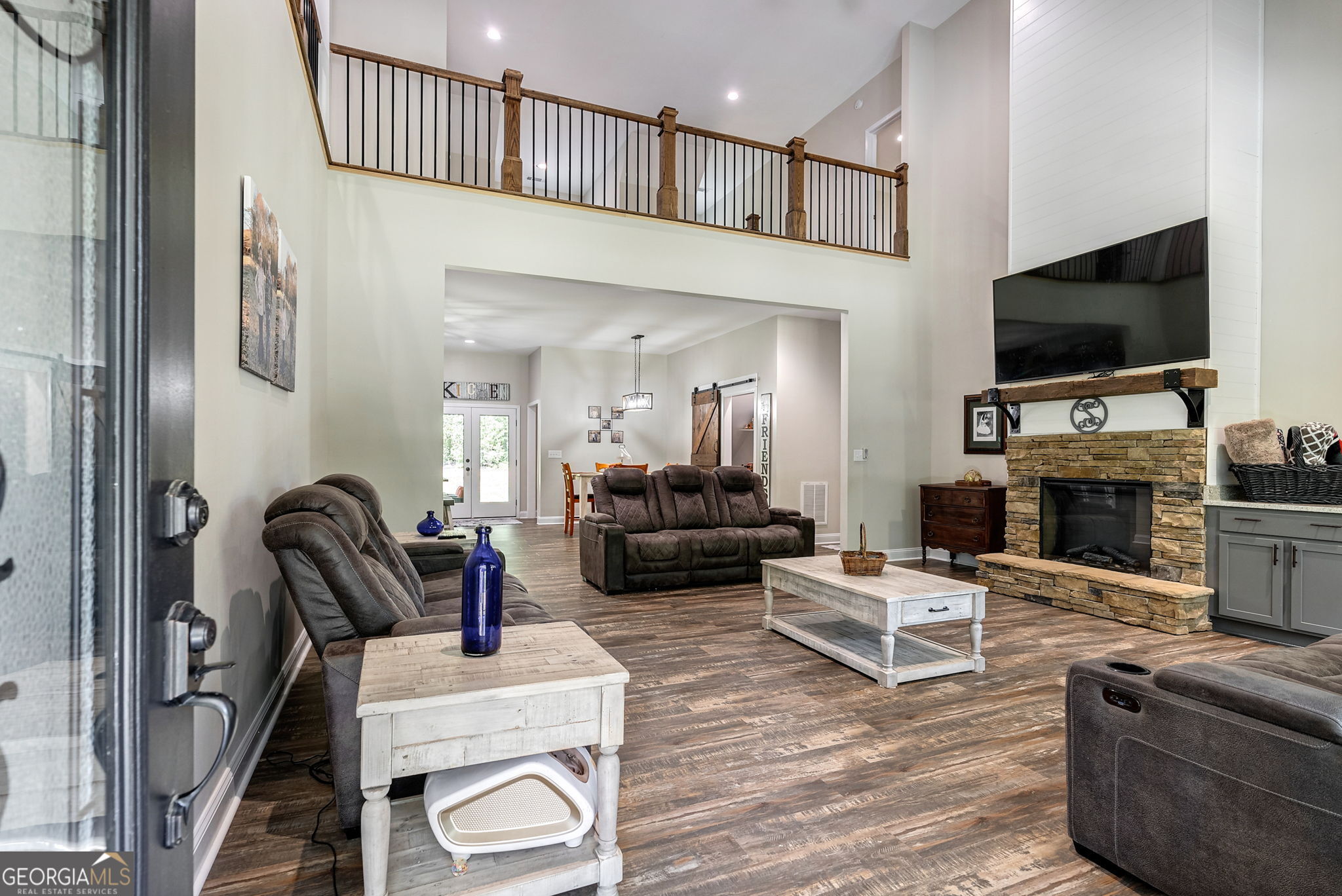 1020 Spratlin Mill Property Photo 4