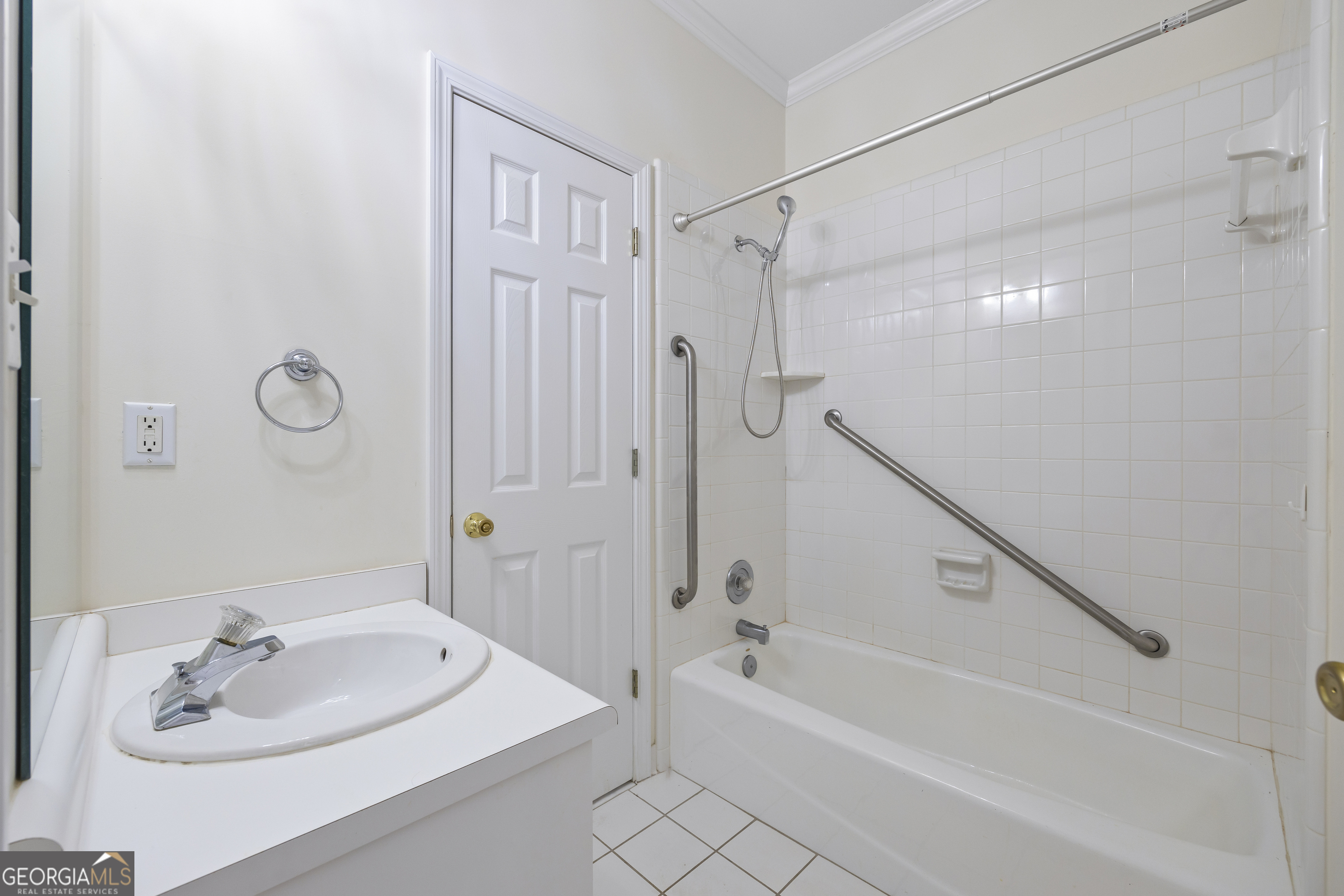 38 Somerset Court Property Photo 10