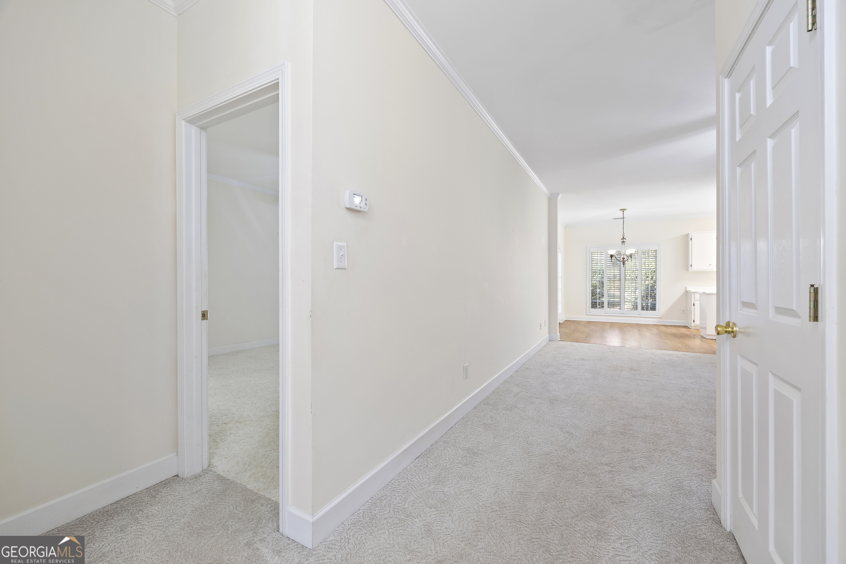 38 Somerset Court Property Photo 14