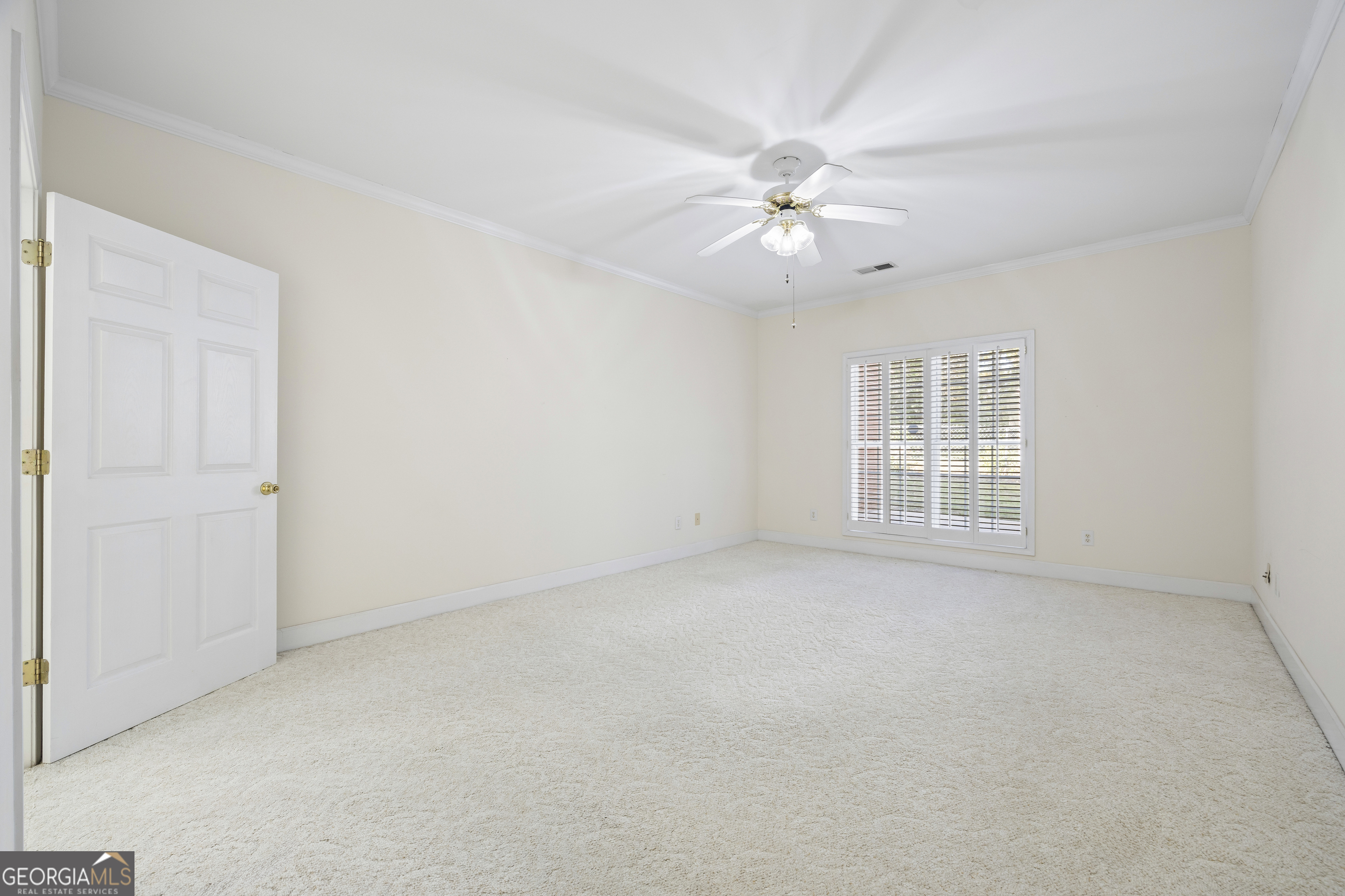 38 Somerset Court Property Photo 15