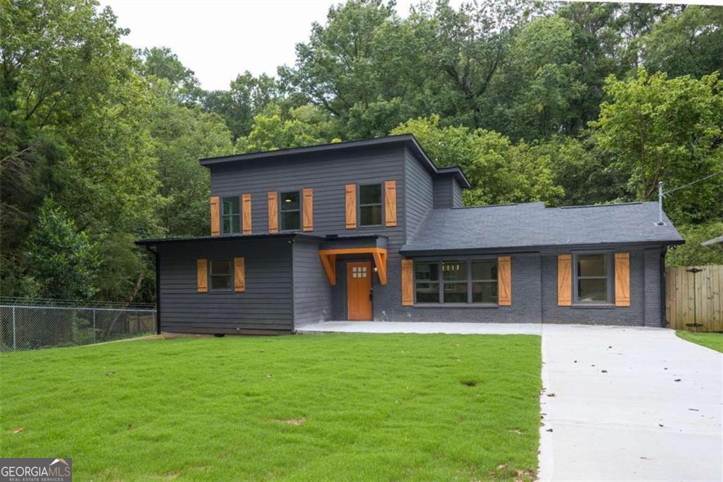 2225 Sargent Place Se Property Photo 1