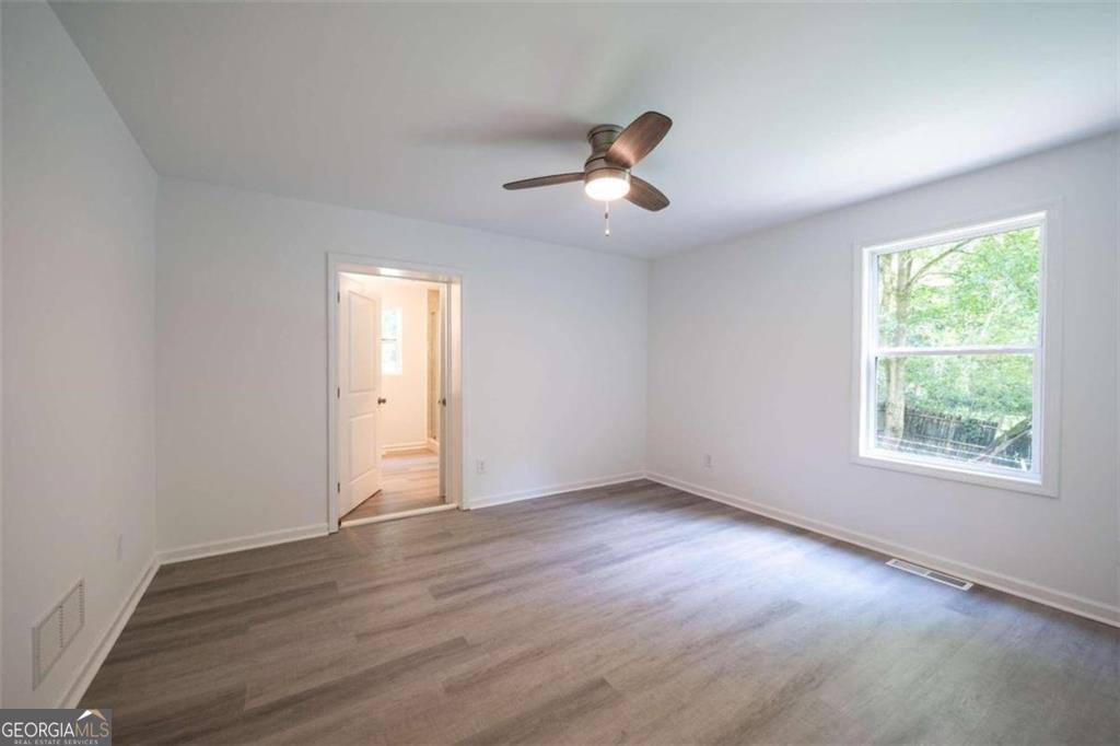 2225 Sargent Place Se Property Photo 11