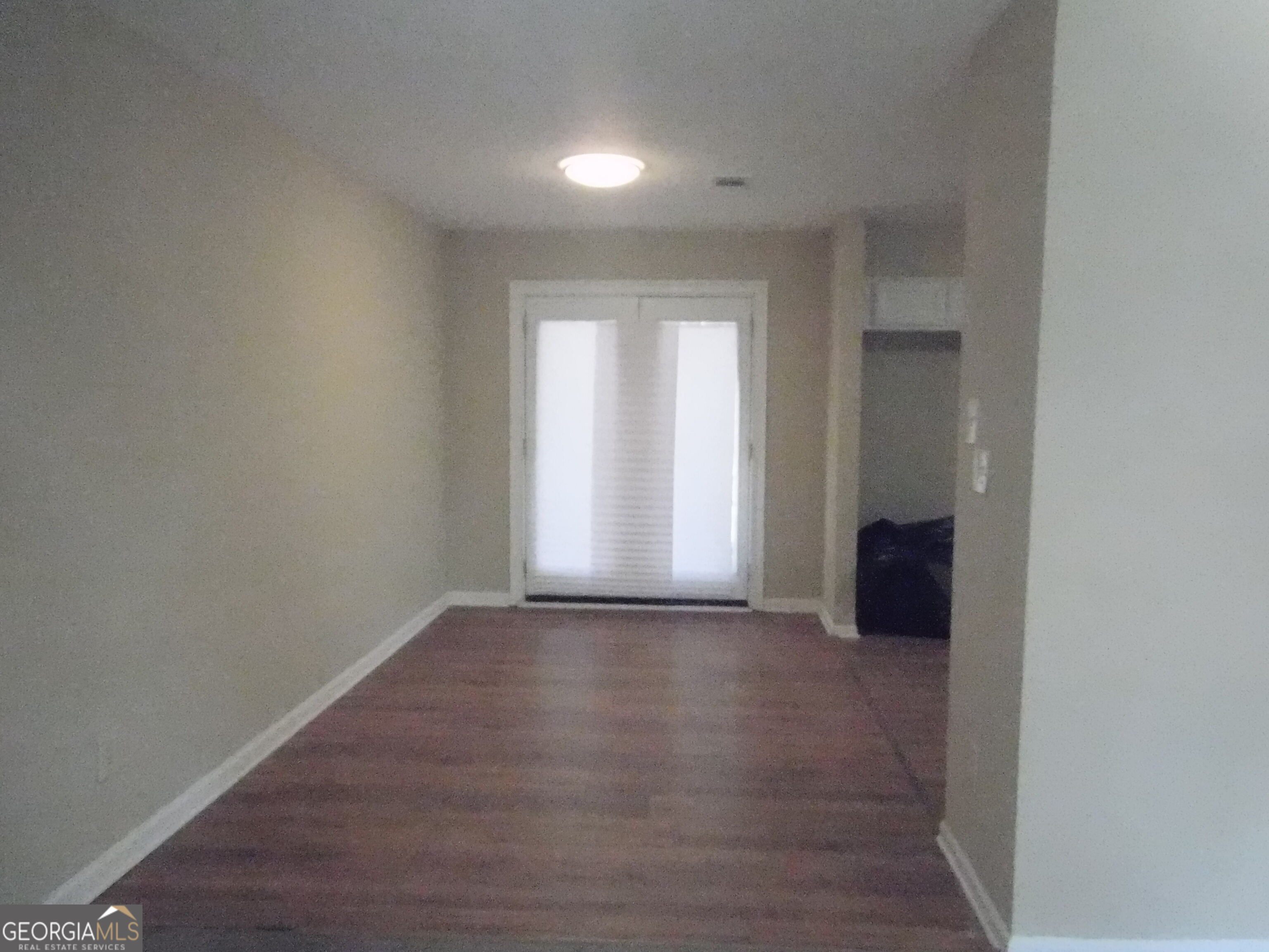 8060 Northcrest Drive Property Photo 4