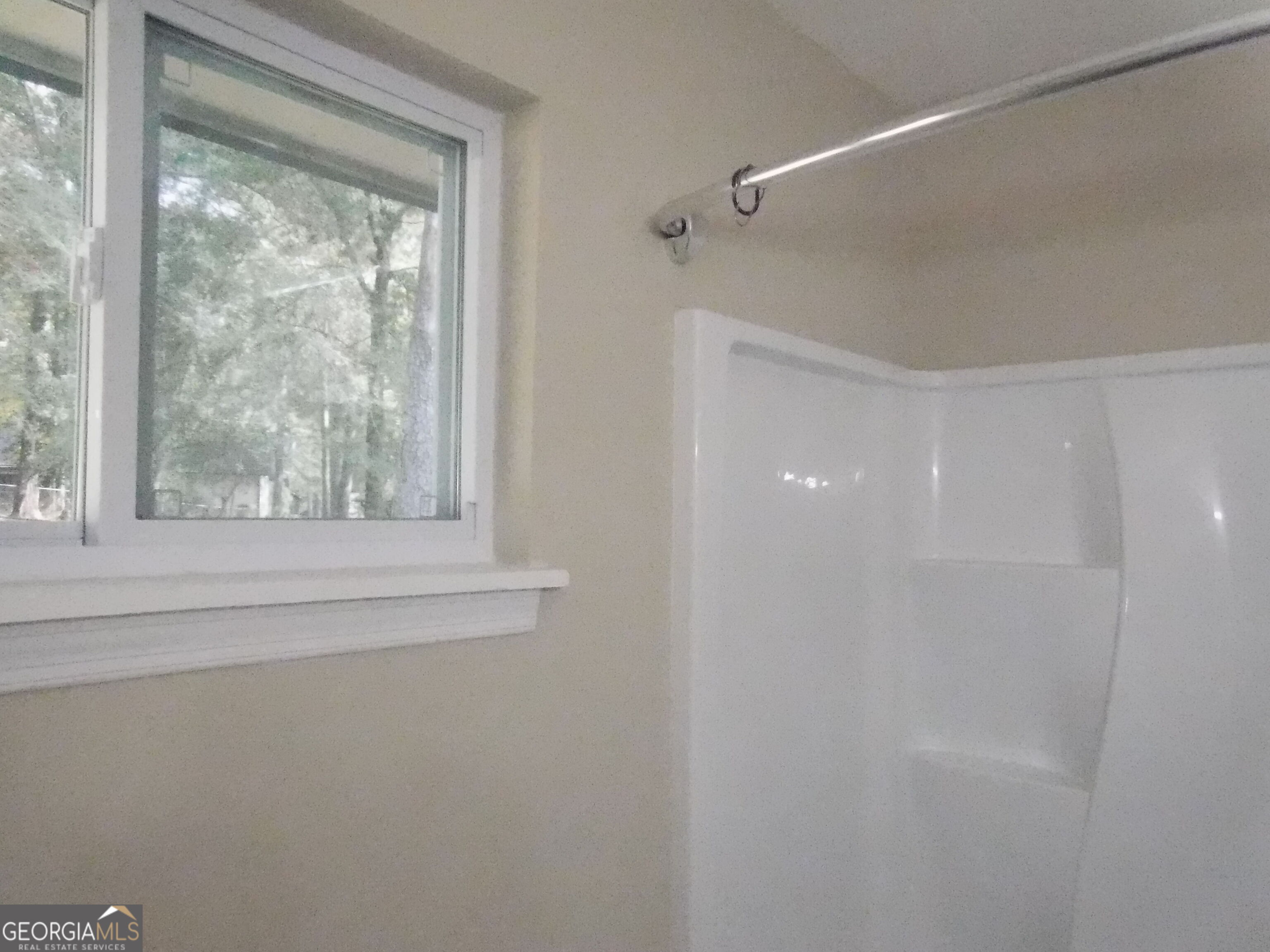 8060 Northcrest Drive Property Photo 14