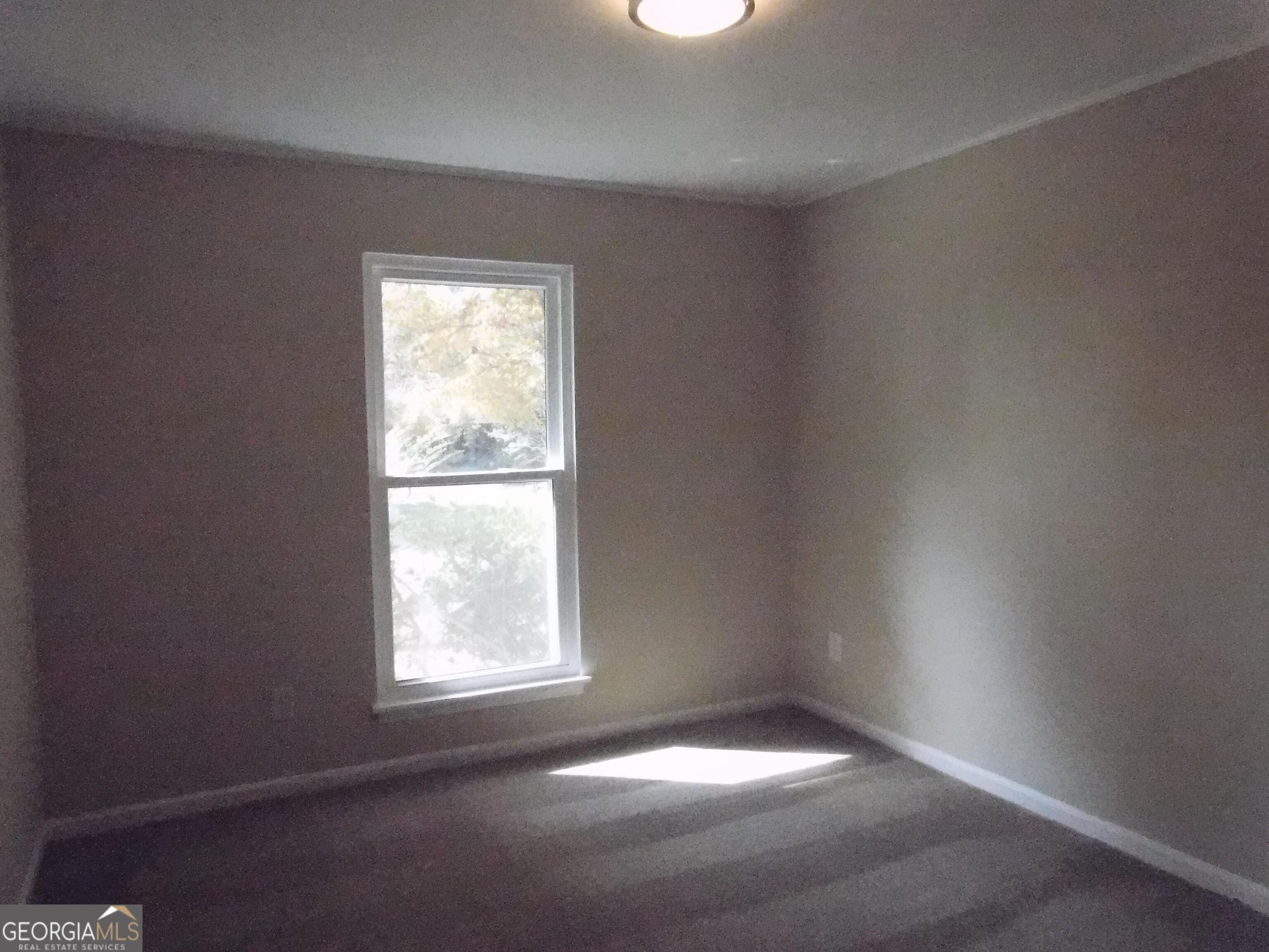 8060 Northcrest Drive Property Photo 18