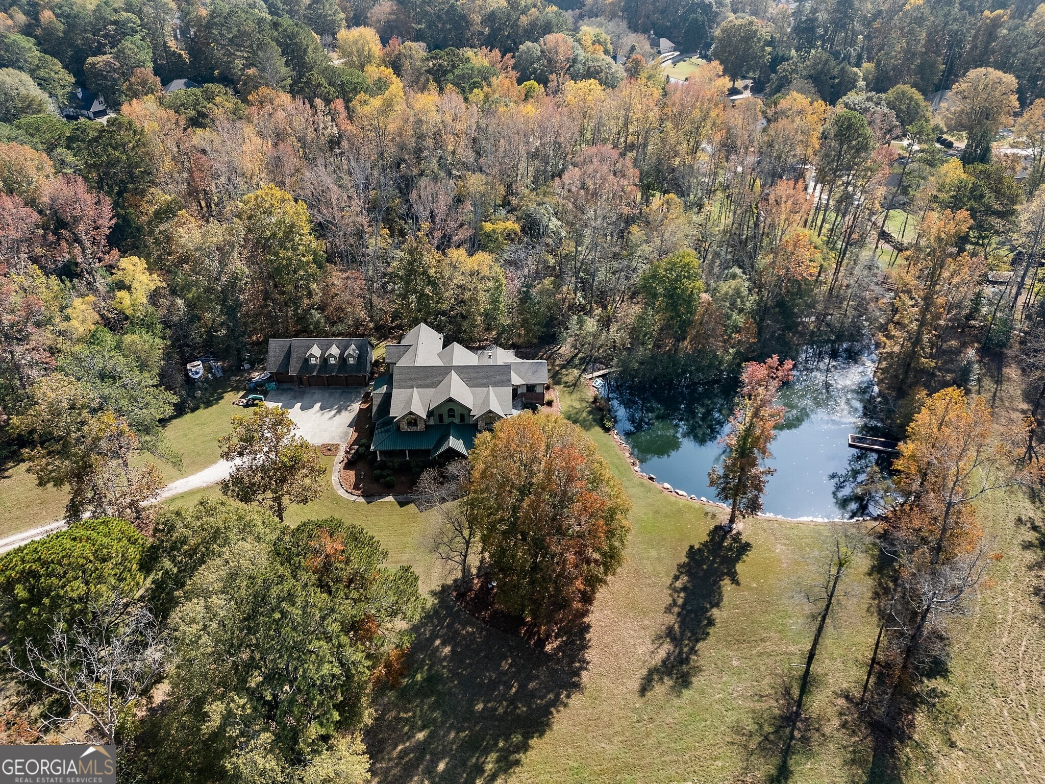 5185 Buice Road Property Photo 2