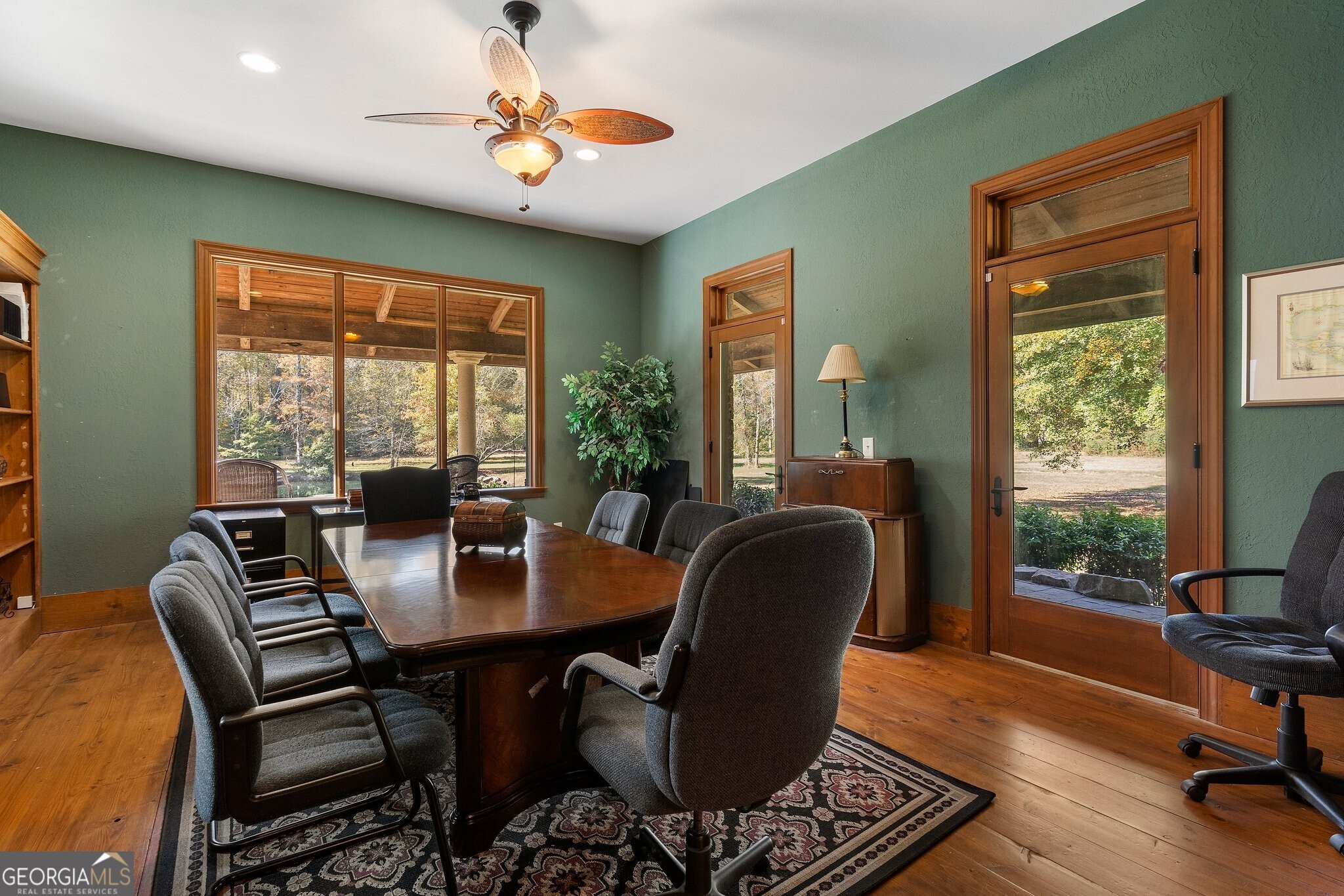 5185 Buice Road Property Photo 13
