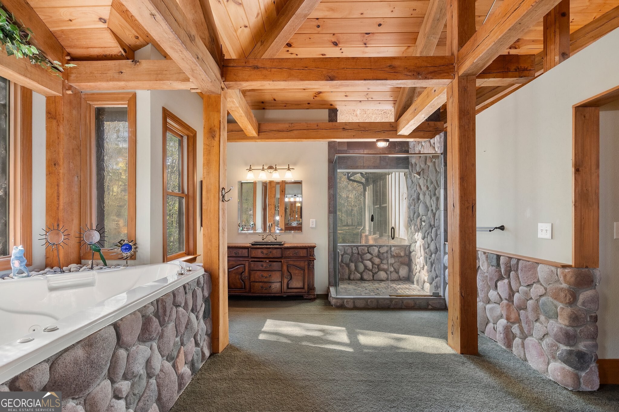 5185 Buice Road Property Photo 17