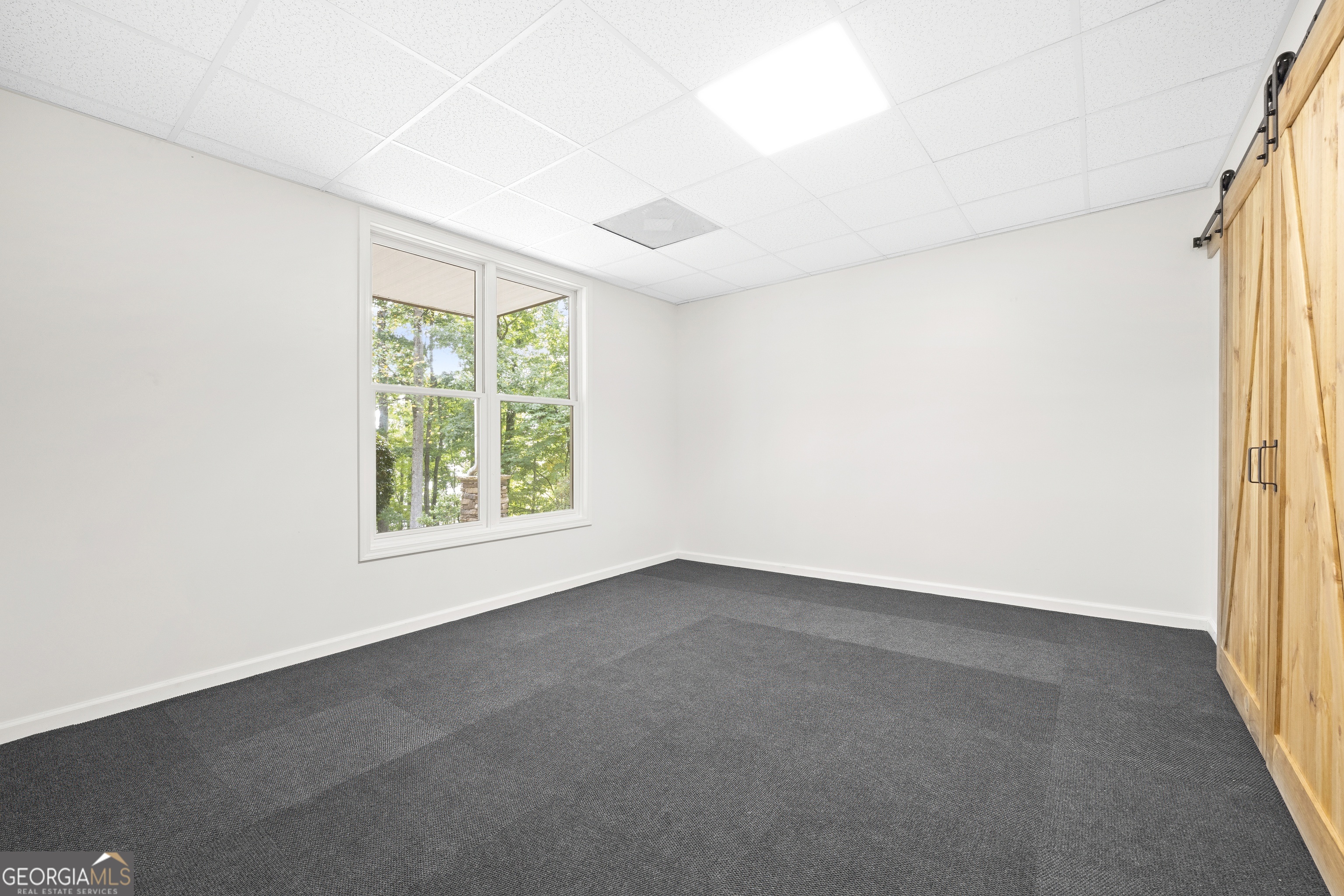 124 S Shore Drive Property Photo 19
