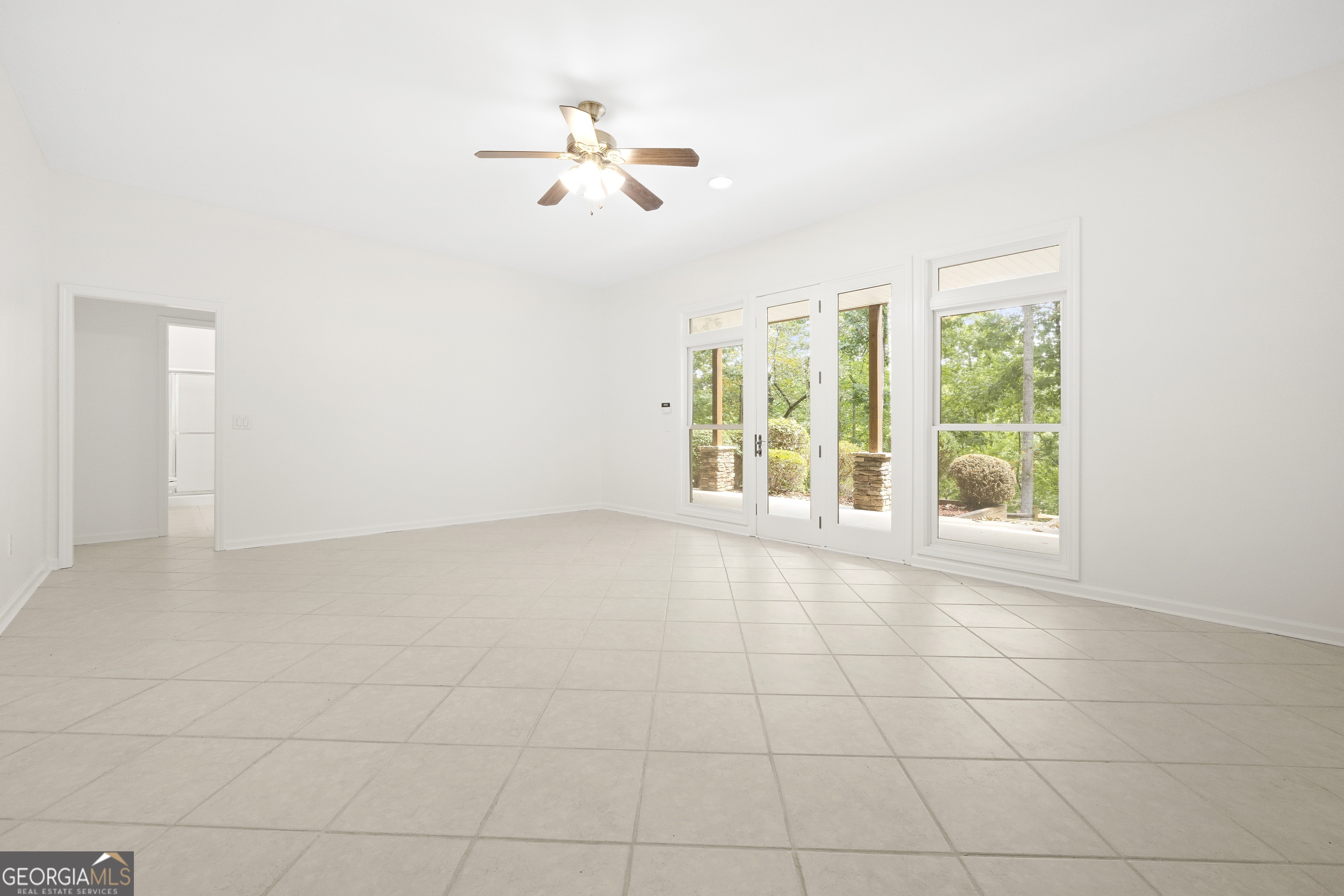 124 S Shore Drive Property Photo 25
