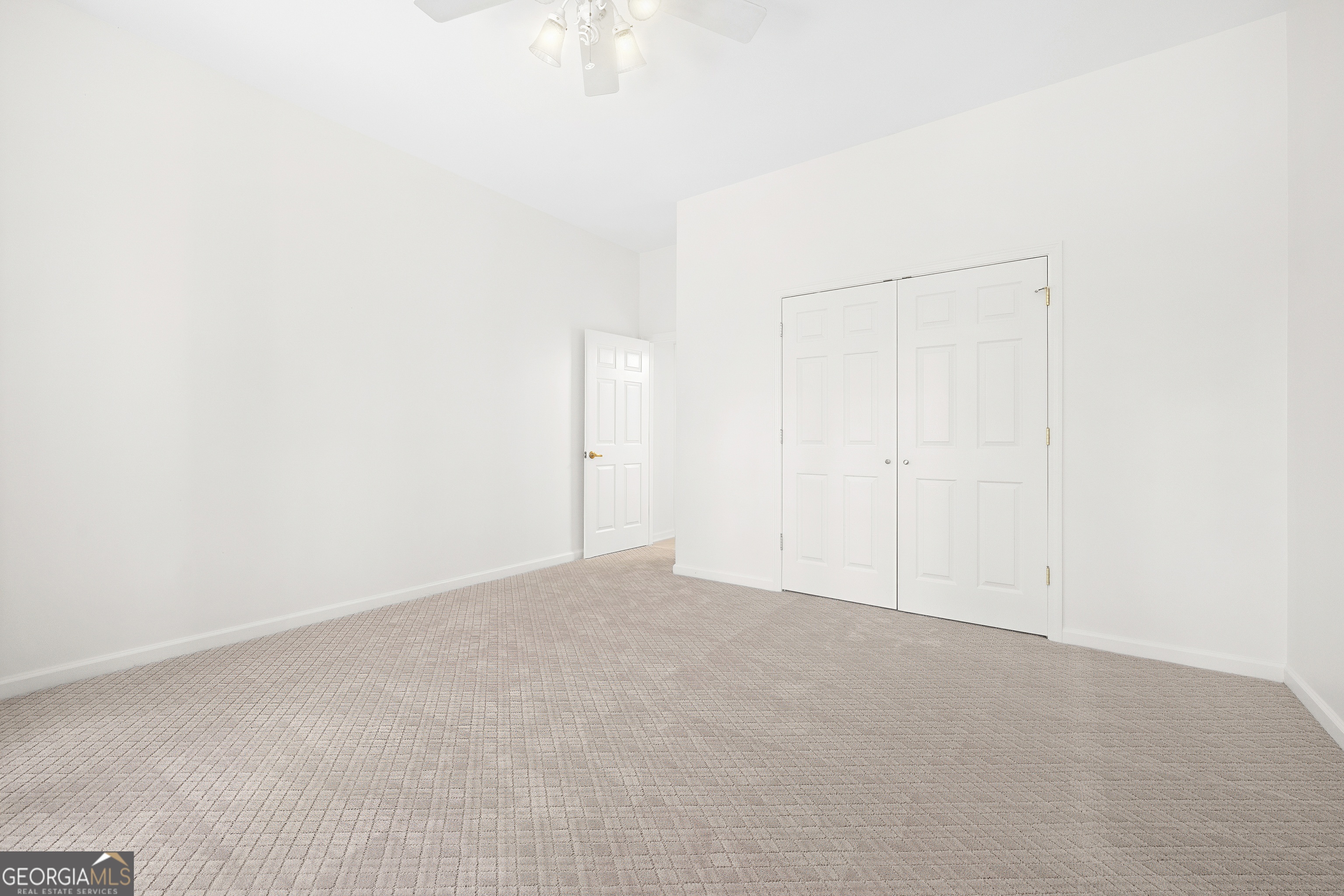 124 S Shore Drive Property Photo 30