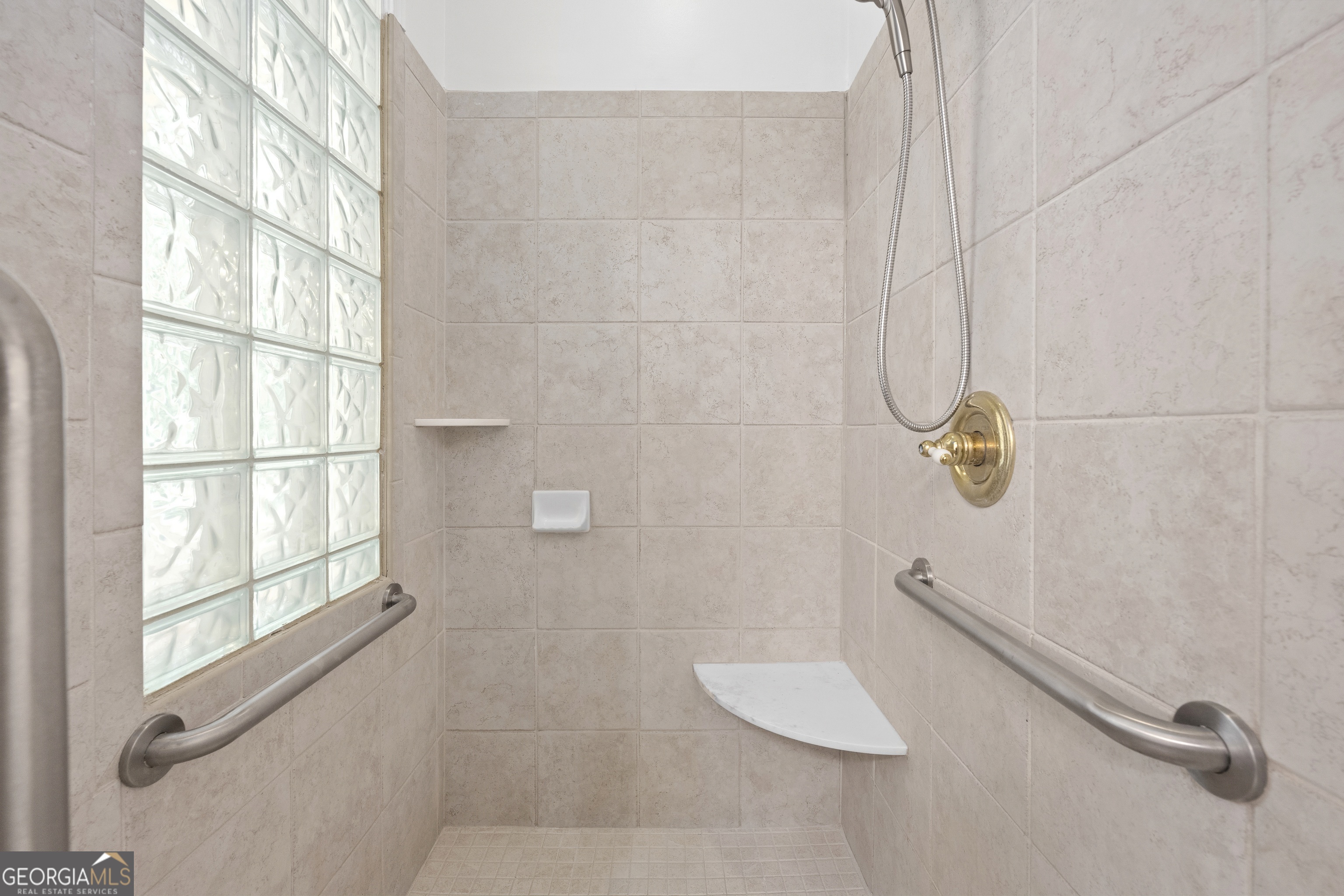 124 S Shore Drive Property Photo 36