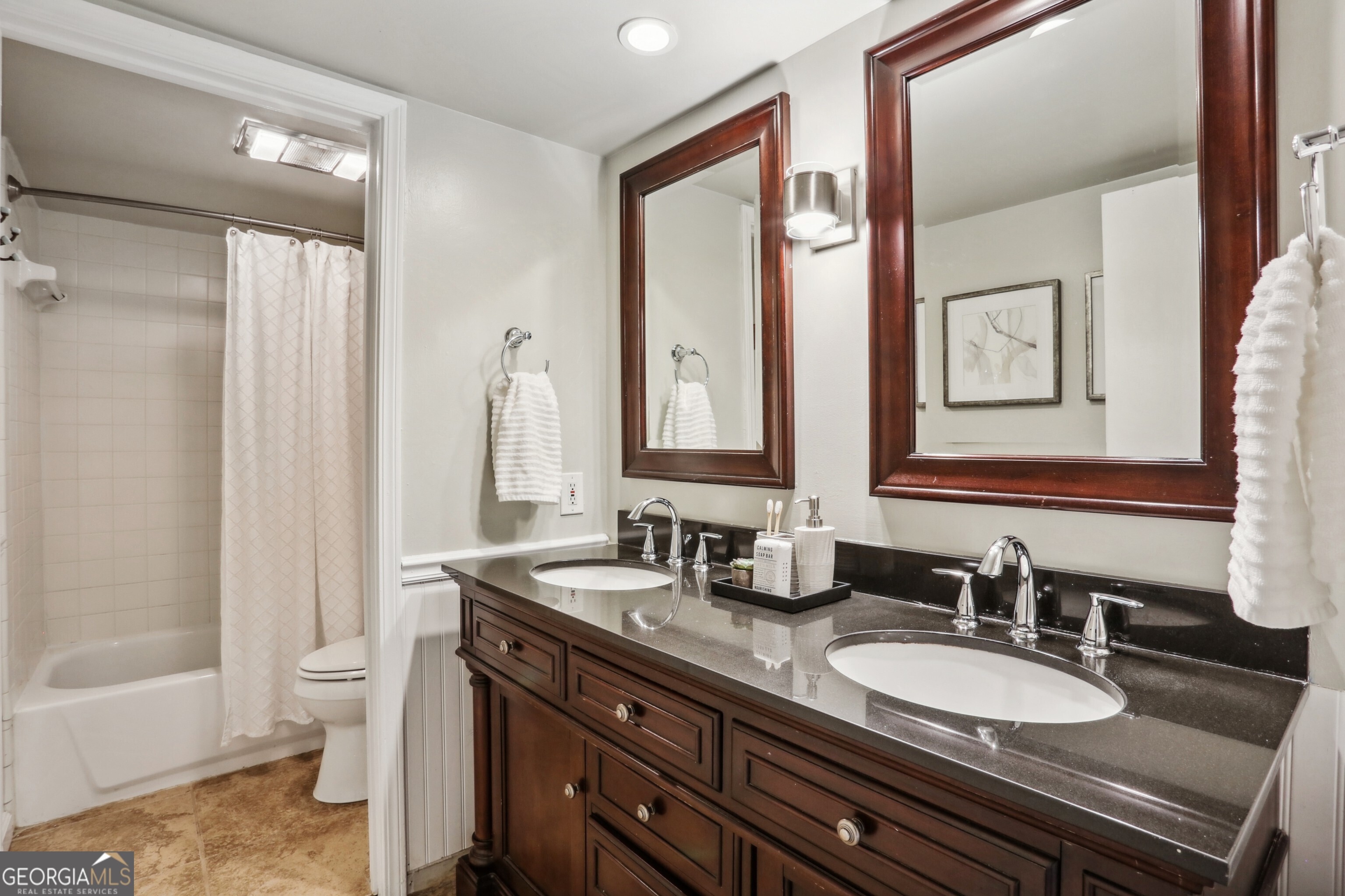 29 La Rue Place Nw Property Photo 17