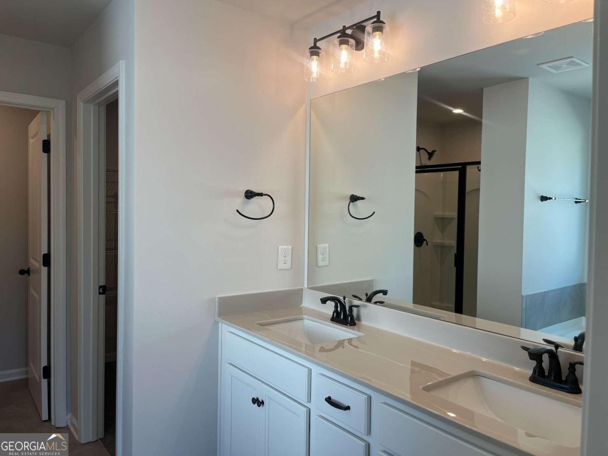 4140 Chapel Hill Reserve Property Photo 8
