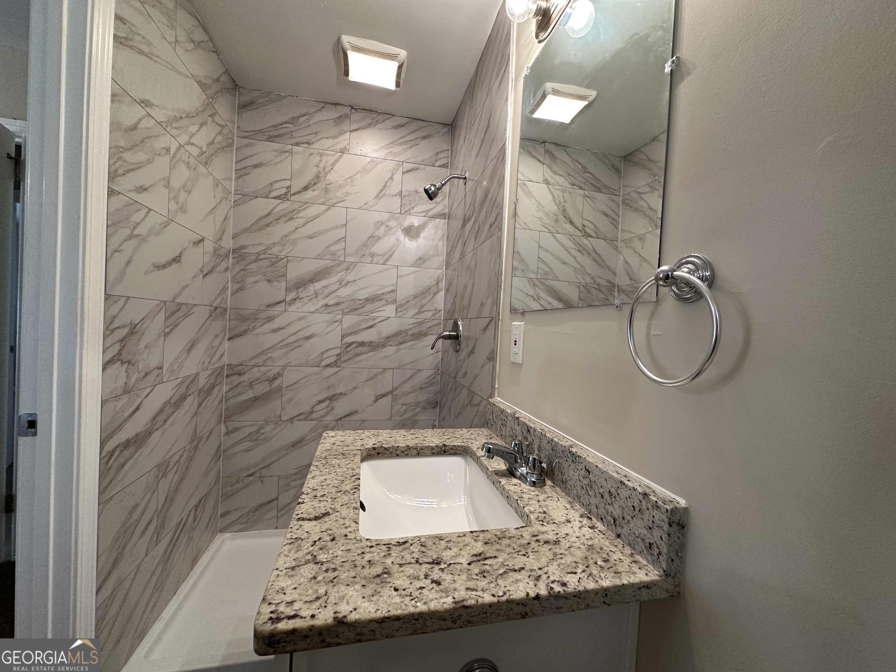 1581 Hollyhock Terrace Property Photo 11