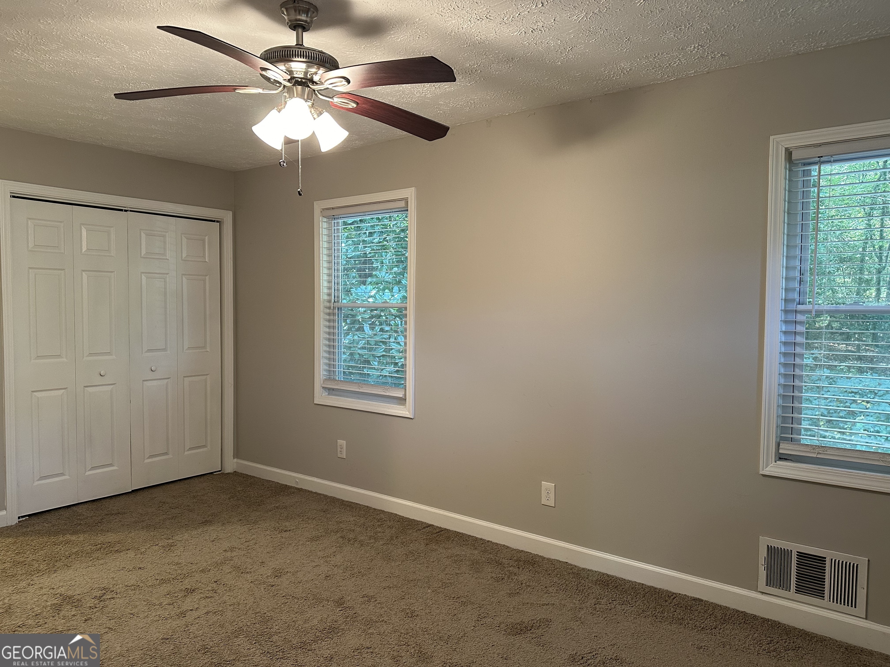 2019 W Flat Shoals Terrace Property Photo 9