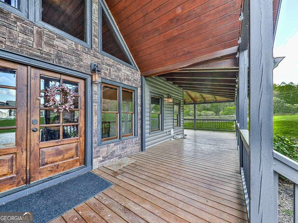 42 Lone Pine Drive Property Photo 8