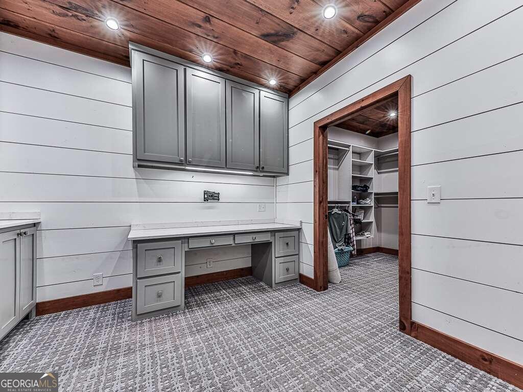 42 Lone Pine Drive Property Photo 13
