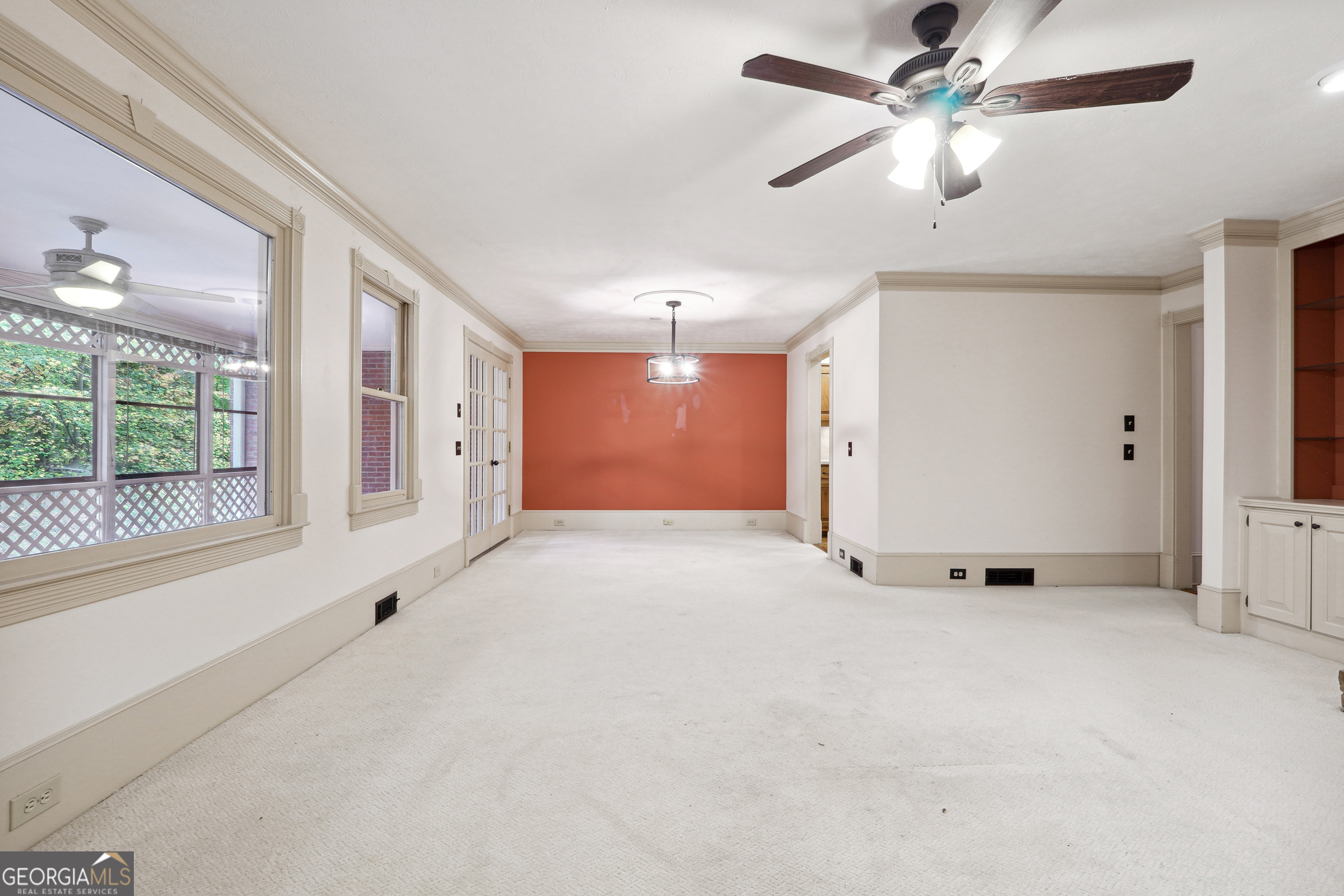5417 Trentham Drive Property Photo 13