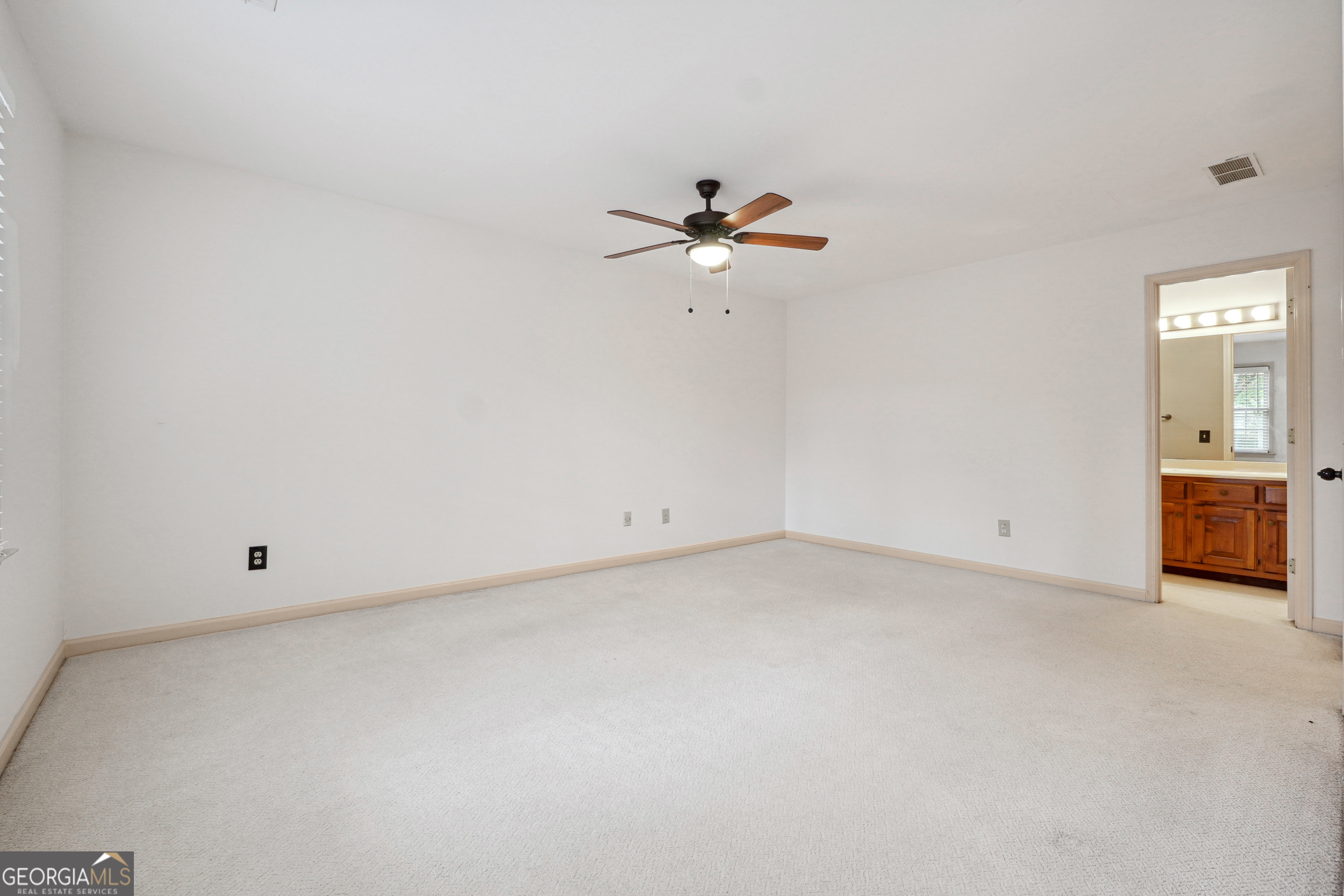 5417 Trentham Drive Property Photo 52