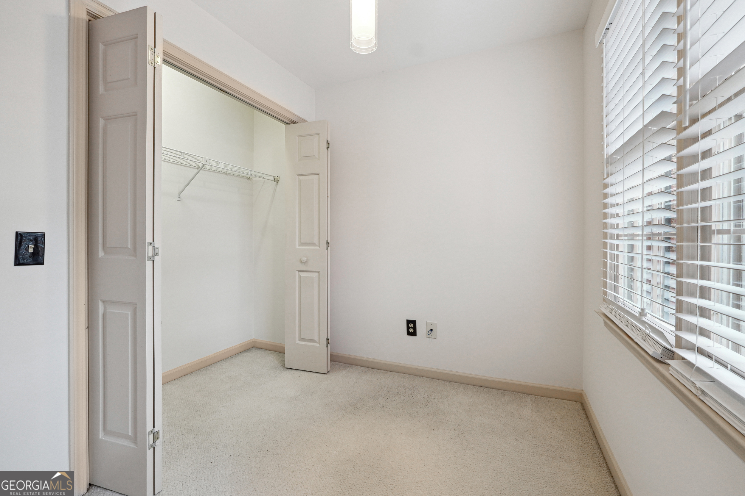 5417 Trentham Drive Property Photo 53