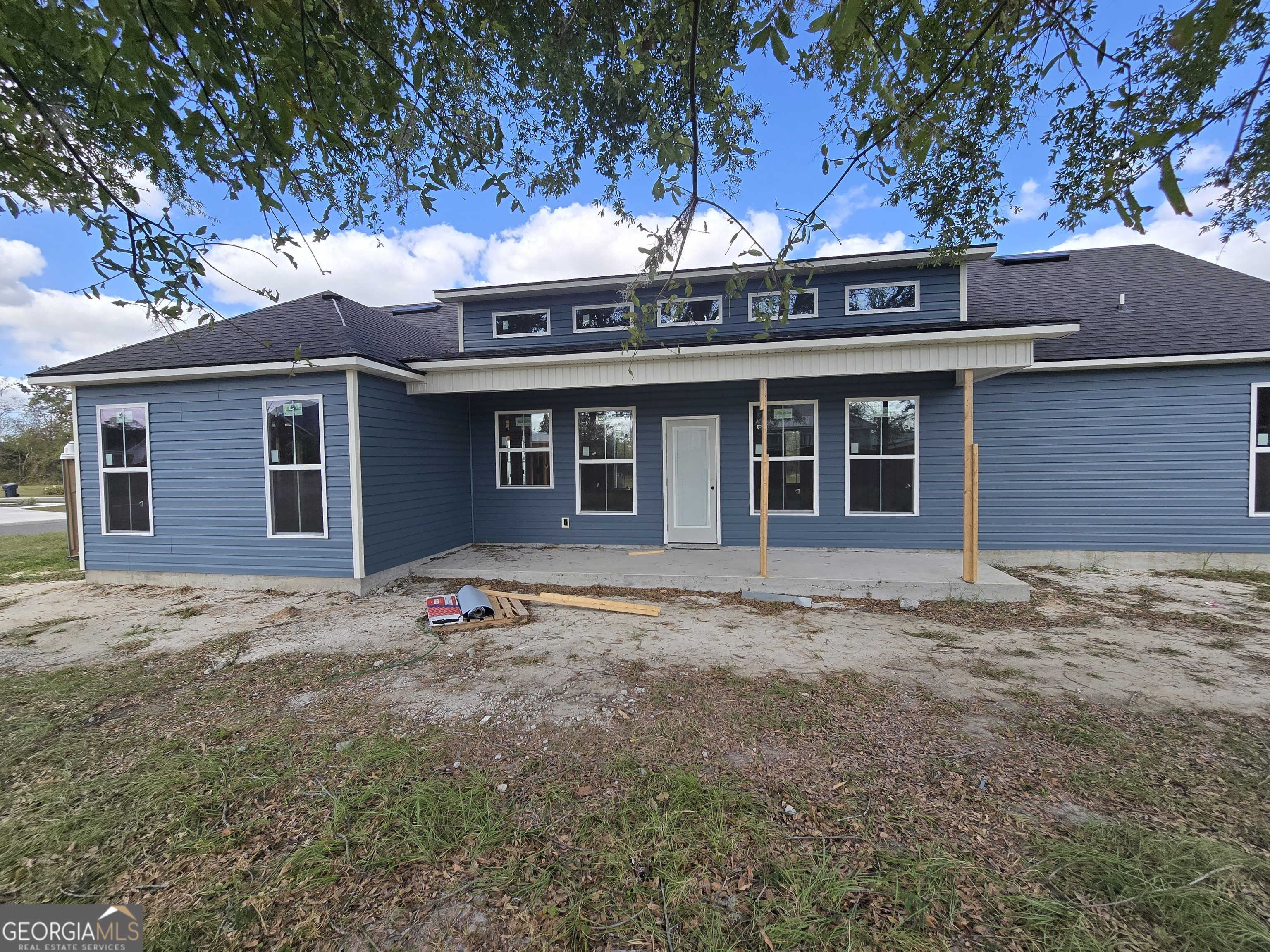12 Herndon Crossing Property Photo 3