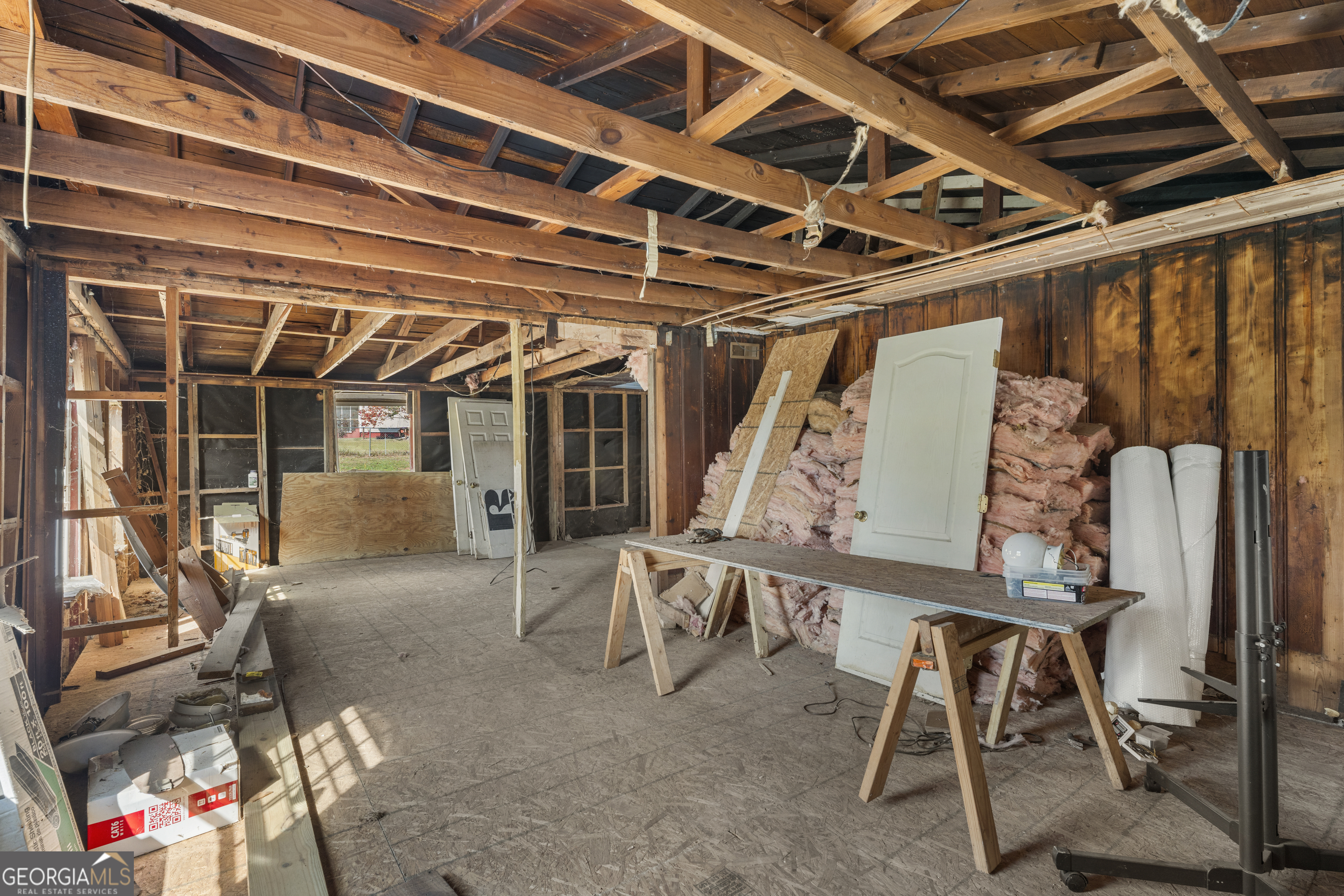7736 W Point Road Property Photo 15