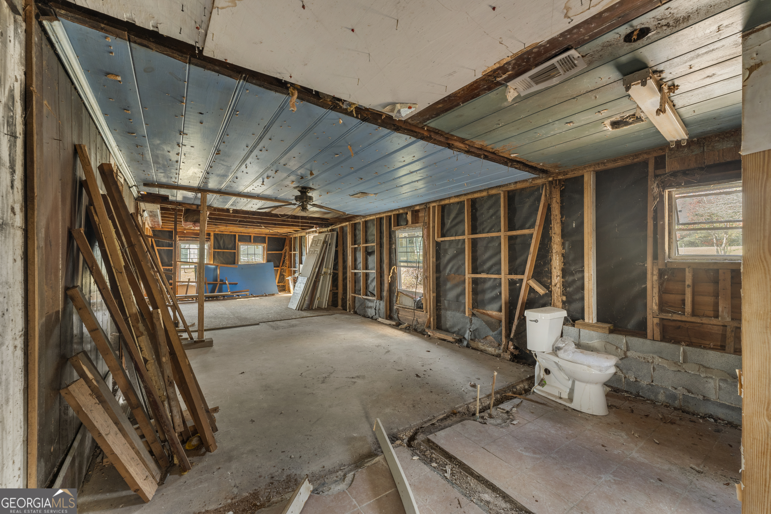 7736 W Point Road Property Photo 20