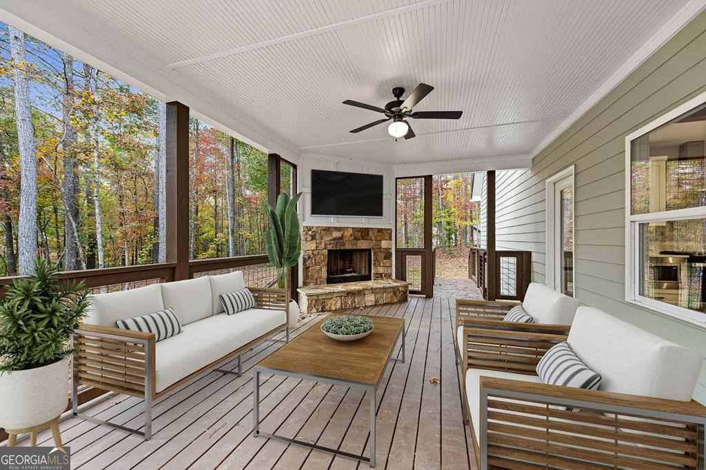 1130 Bridge Road Property Photo 7