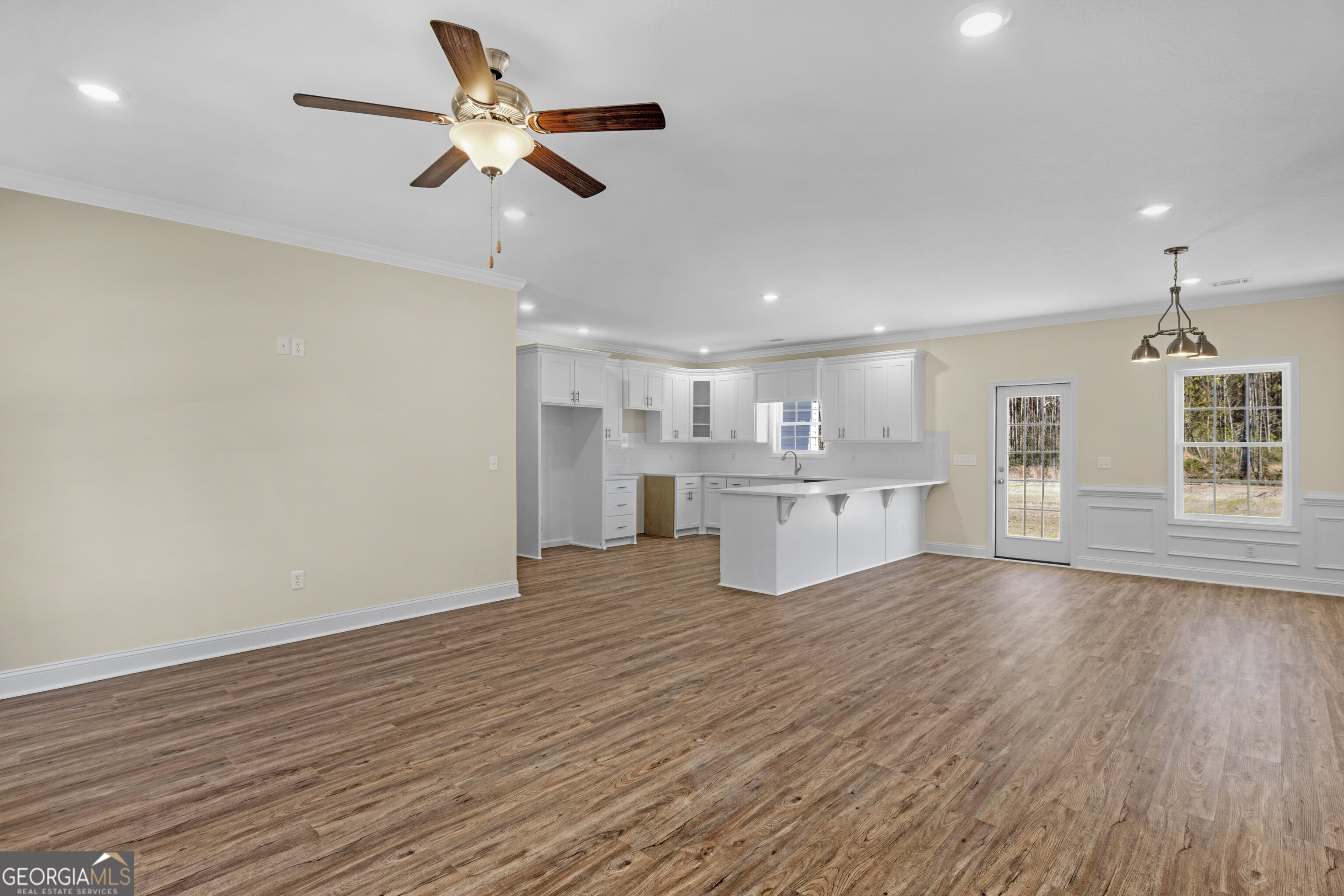 838 Old Ccc Road Property Photo 3