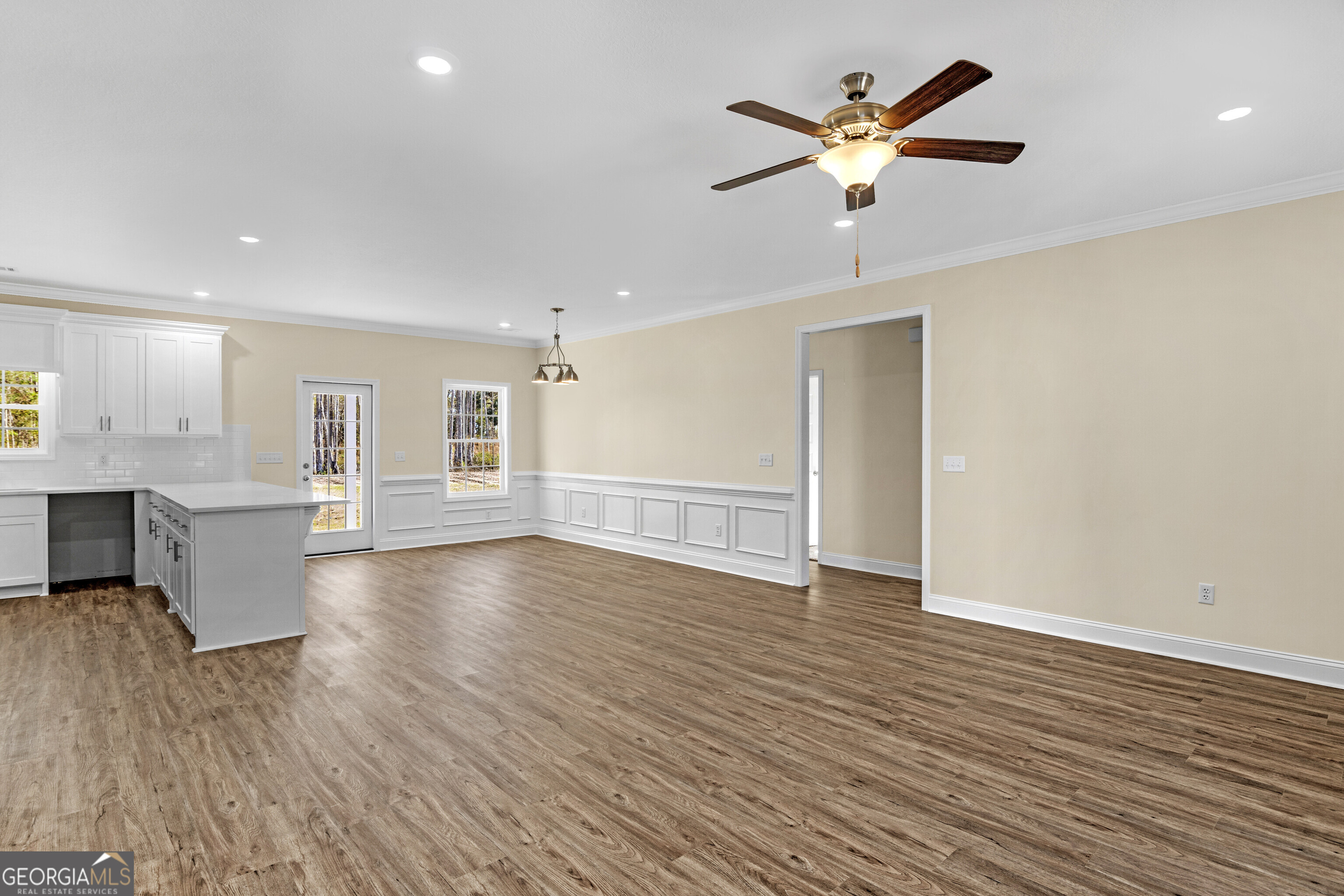 838 Old Ccc Road Property Photo 4