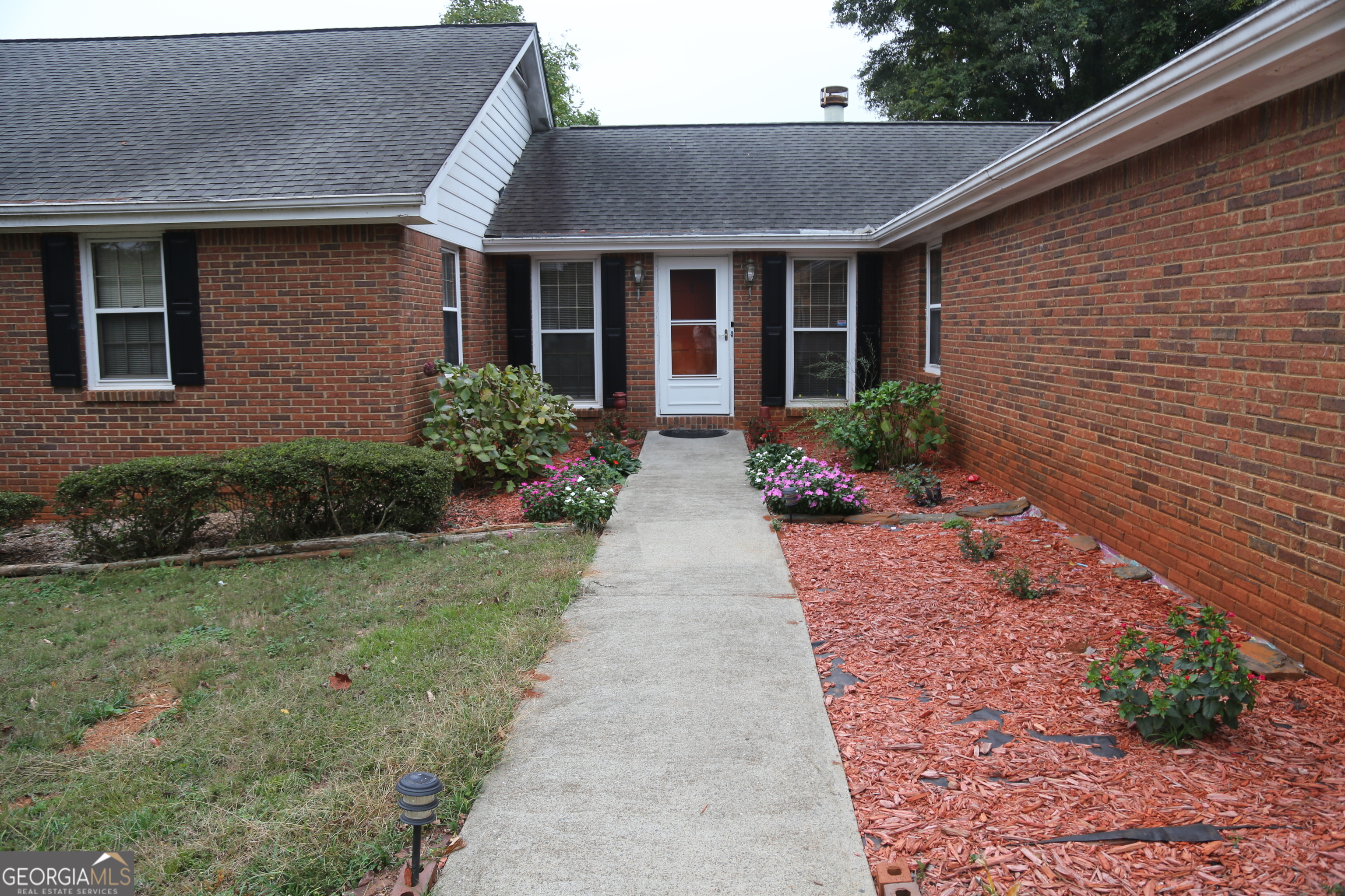 1766 Scholar Drive Property Photo 2