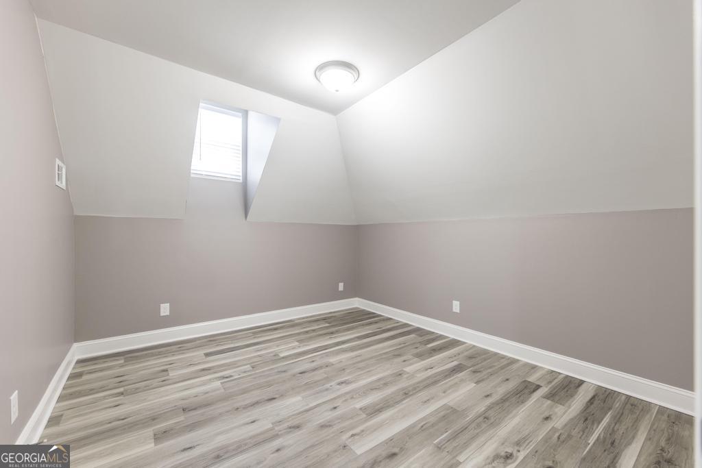 1713 Lawton Avenue Property Photo 29